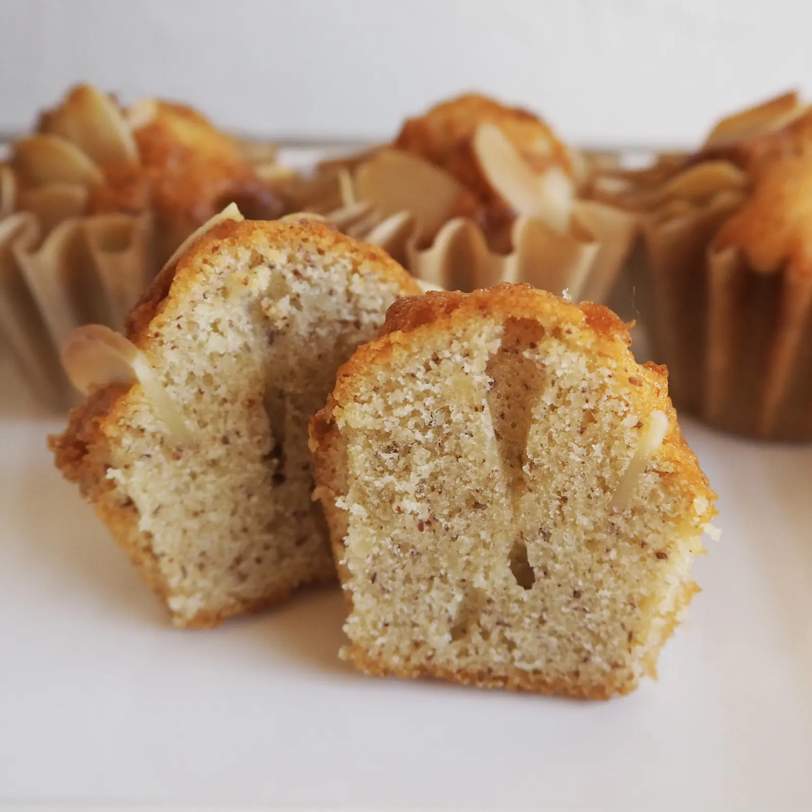 生クリーム消費 アーモンドマフィンのレシピ 石野美和が投稿したフォトブック Lemon8