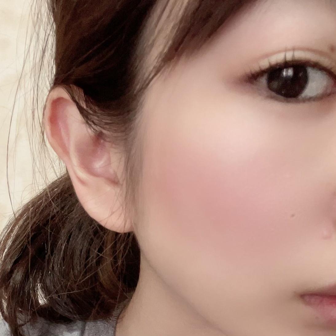 マスクしててもチークは必要 血色感のあるピンク Cocoa X2が投稿したフォトブック Sharee