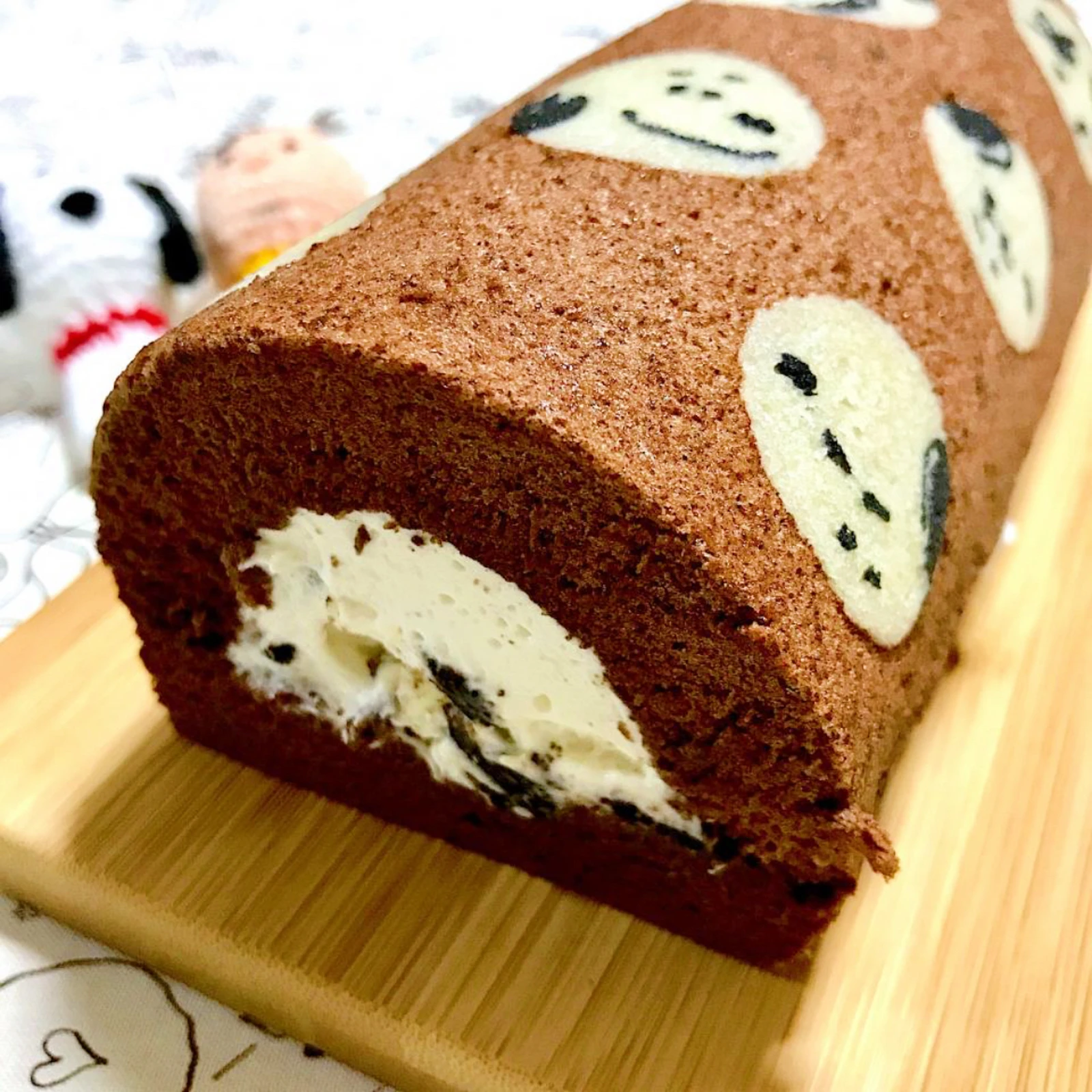 スヌーピーデコロールケーキ Namimoが投稿したフォトブック Lemon8