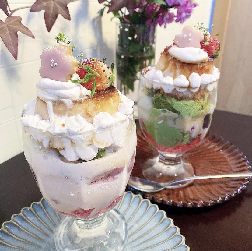 安いのにこのクオリティ ひっそりと構えるアットホームなカフェで頂く季節限定パフェ もぐもぐるめが投稿したフォトブック Sharee