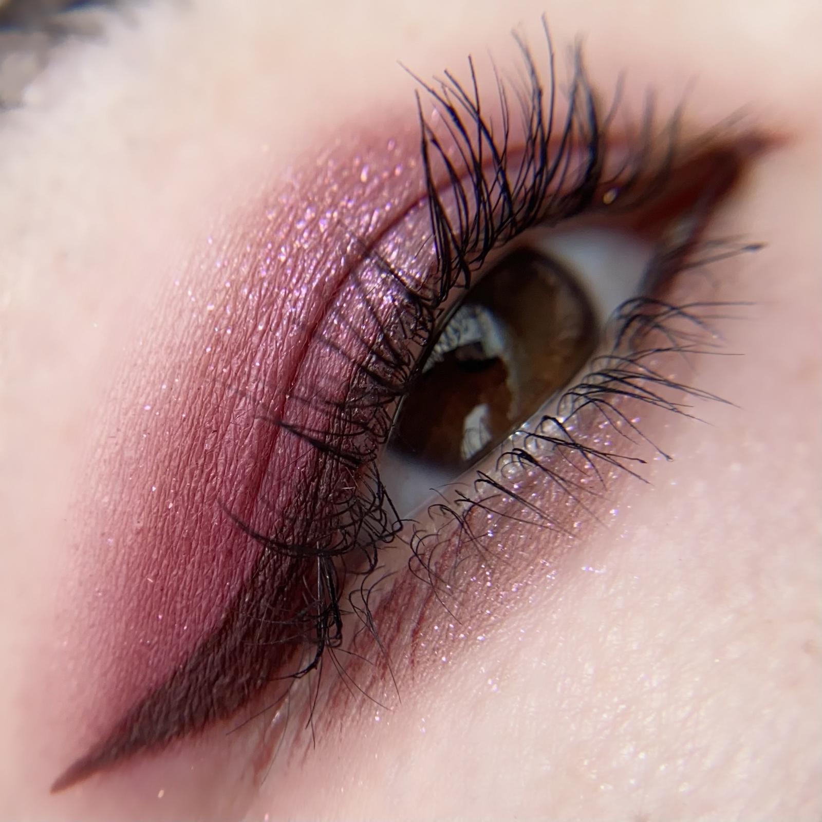 瞳が綺麗に見えるアイライナー あざらしchannelが投稿したフォトブック Sharee