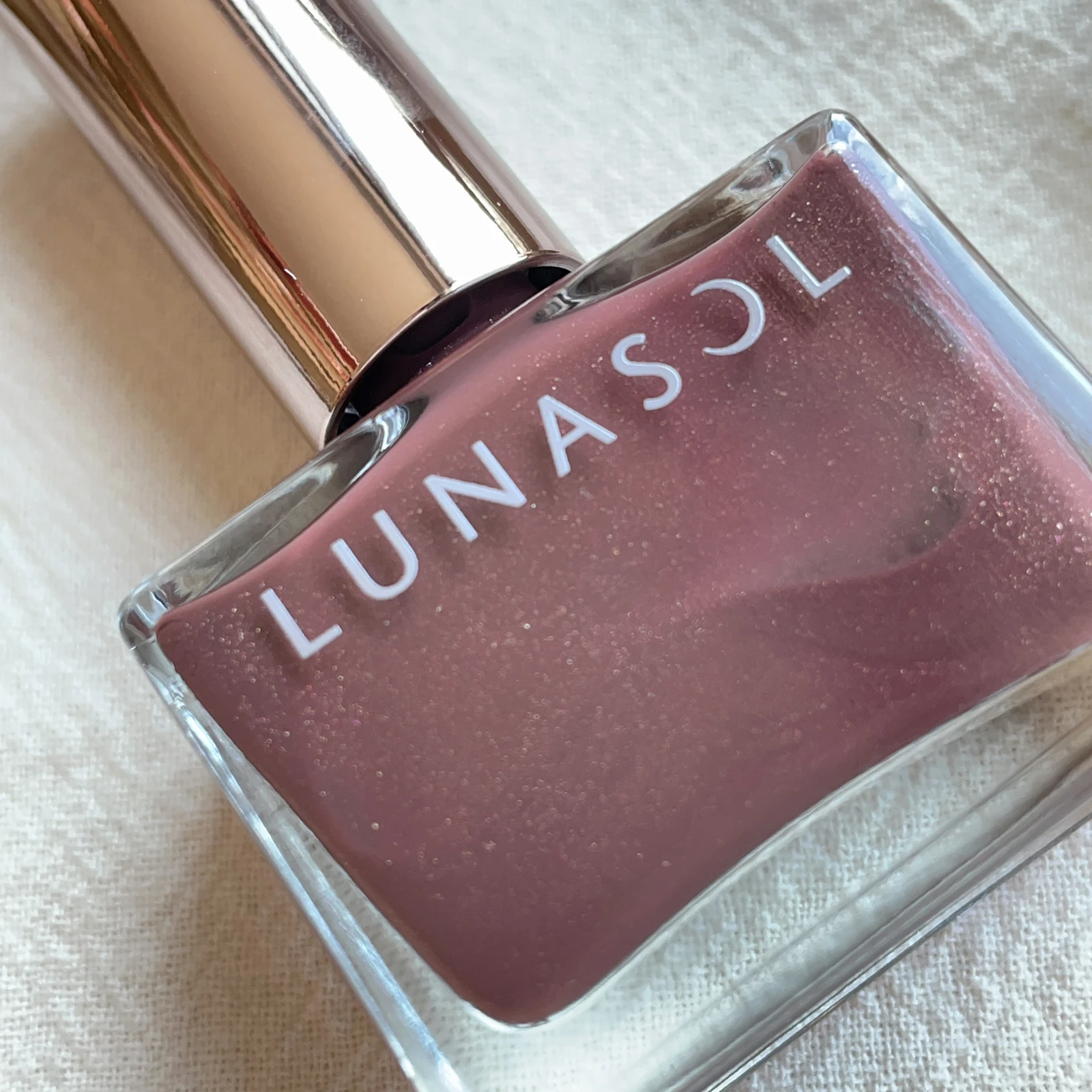 ルナソル ネイルポリッシュ Ex09 Oz Designが投稿したフォトブック Lemon8