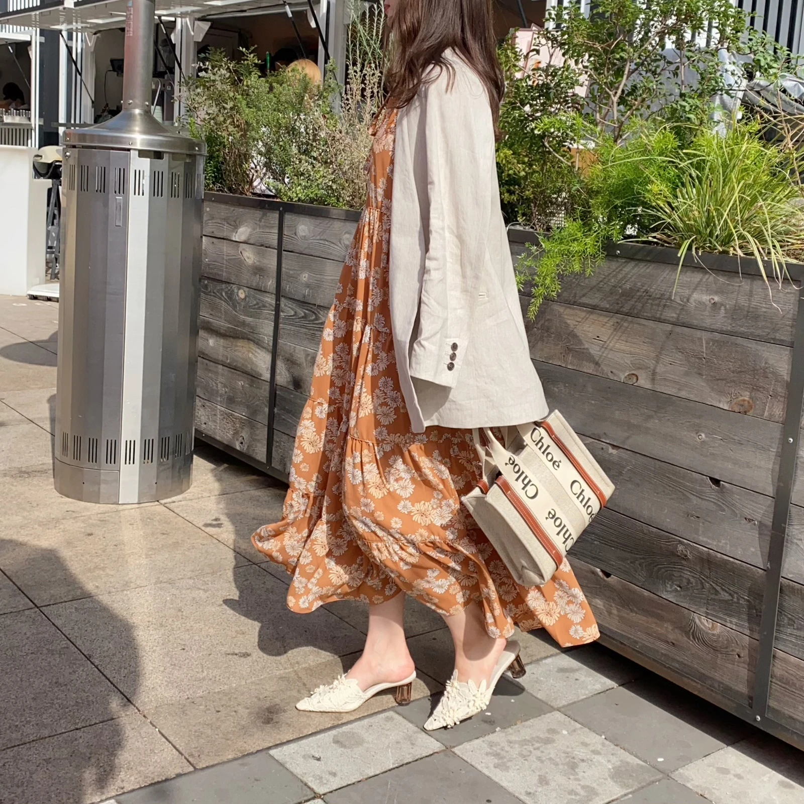 テラスでお花見コーデ Yuuka Kが投稿したフォトブック Lemon8