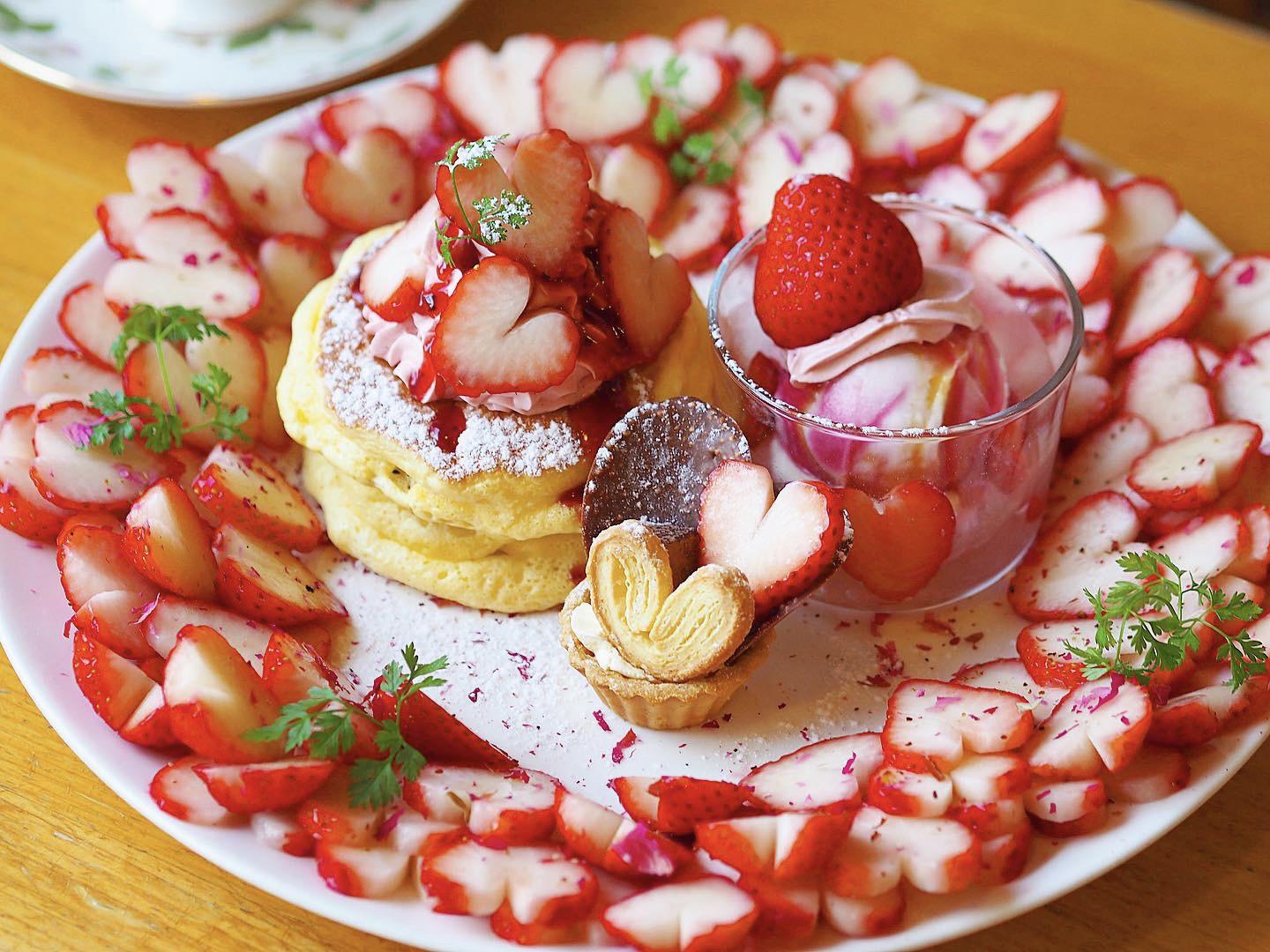 姫路 広畑 カフェ チャクラ いちごの美味しい季節限定 パンケーキ Meg Sweethoneyが投稿したフォトブック Sharee