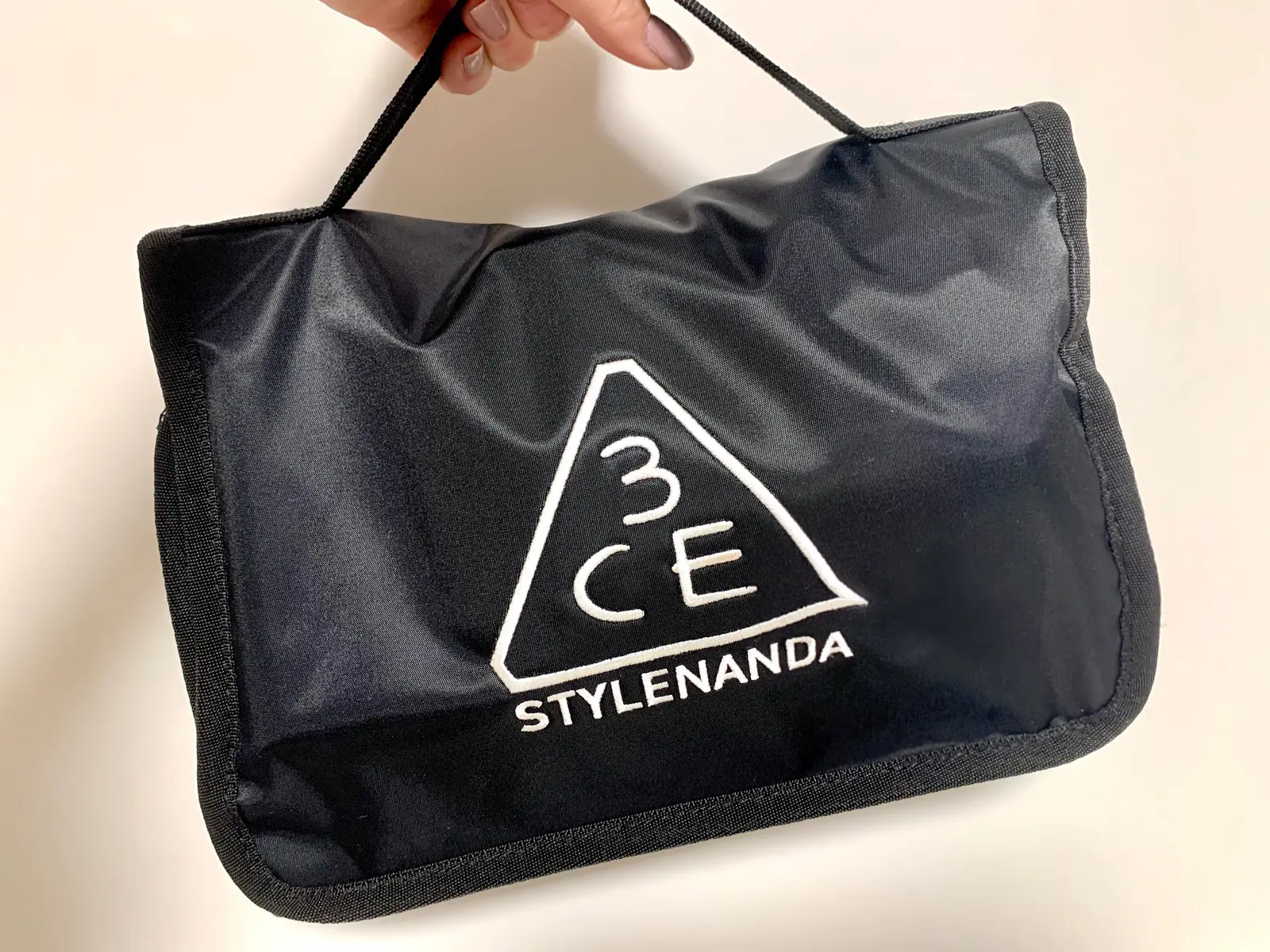 3ceのコスメ大収納bag 本田ユニが投稿したフォトブック Lemon8 3ceのコスメ大収納bag 本田ユニが投稿したフォトブック Lemon8