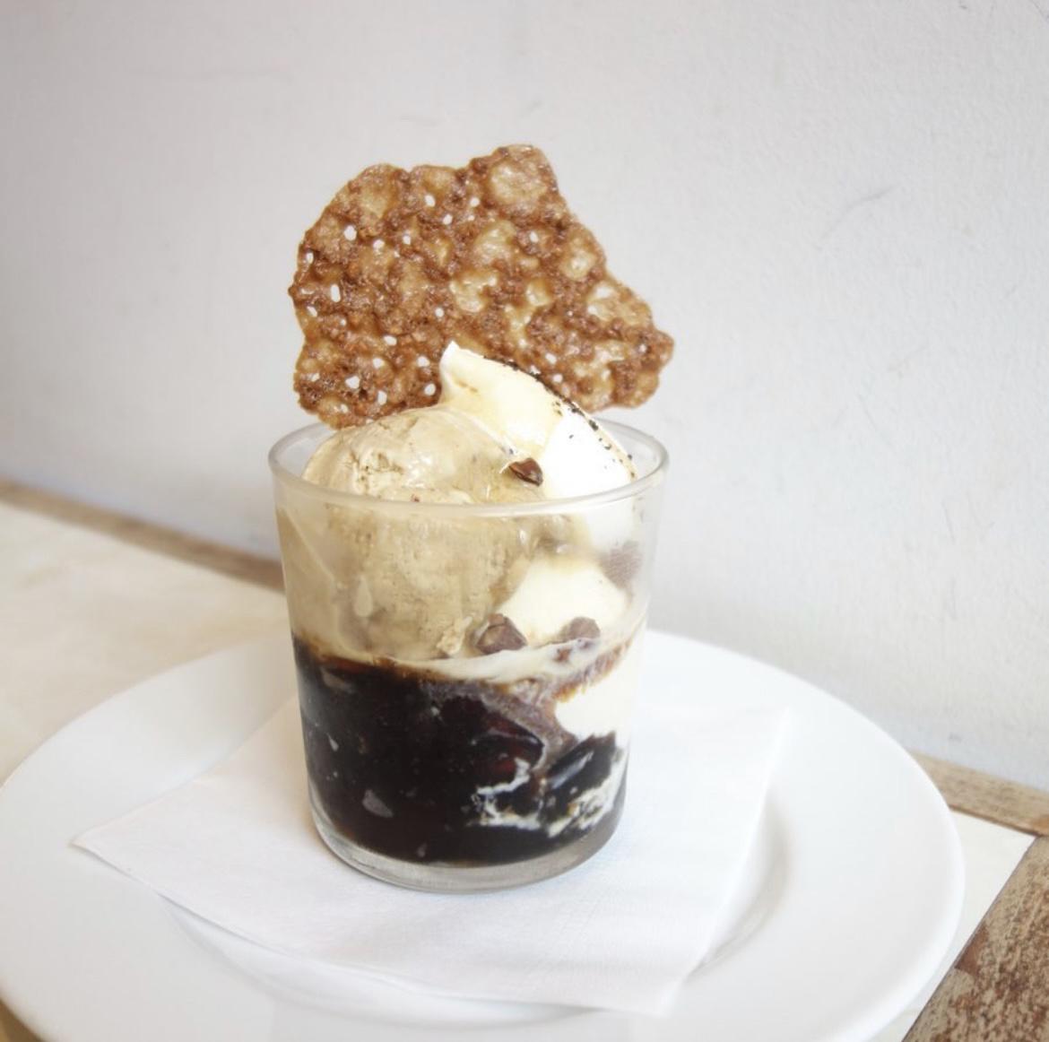 大阪 駅上の人気お洒落カフェで一休み Sato8124が投稿したフォトブック Lemon8