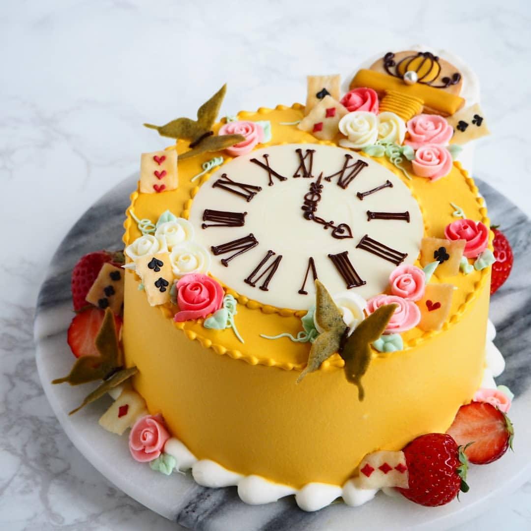 不思議の国のアリスのケーキ 上岡麻美が投稿したフォトブック Sharee