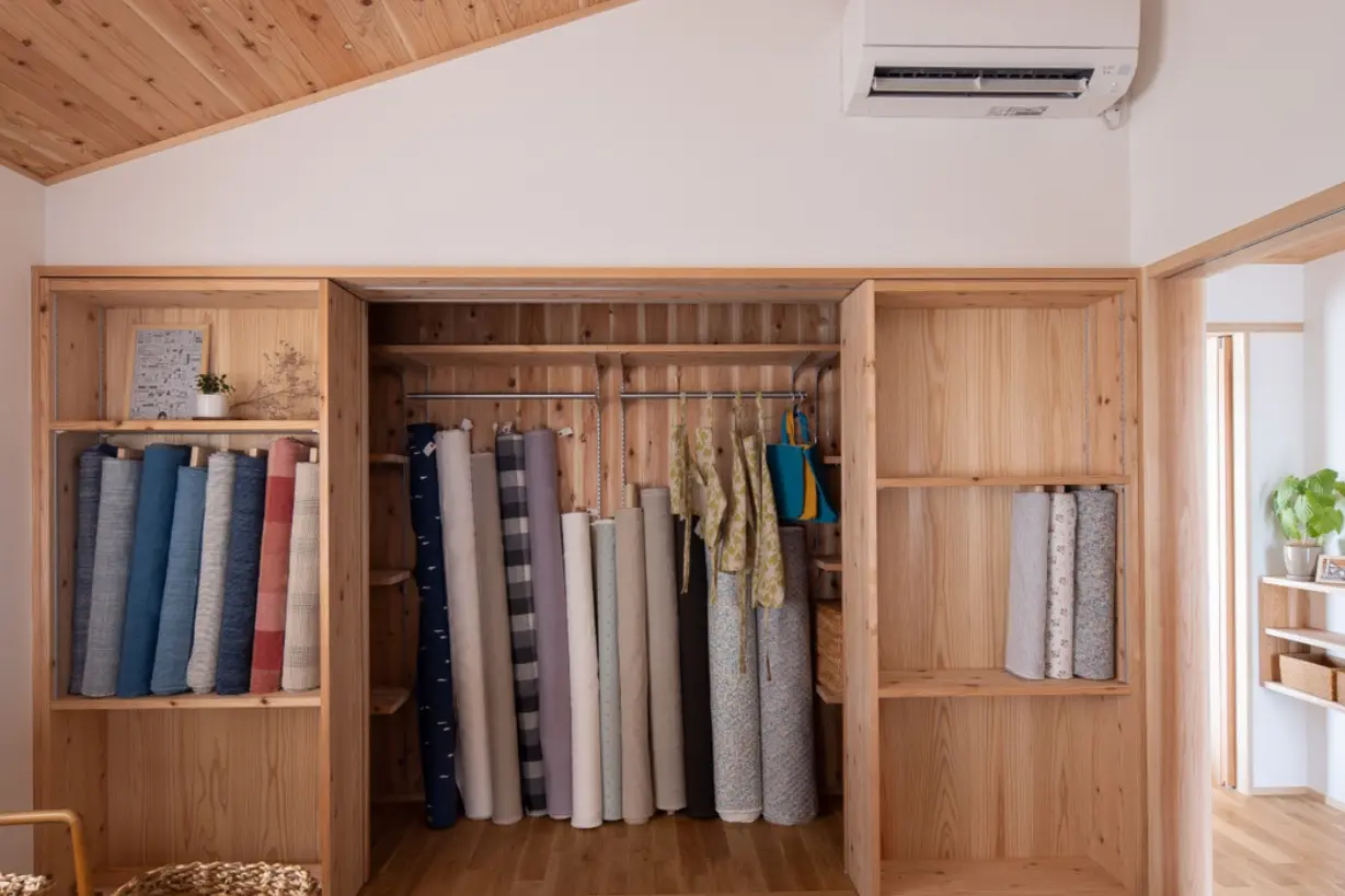 Lemon8 Story クローゼット扉 カーテン