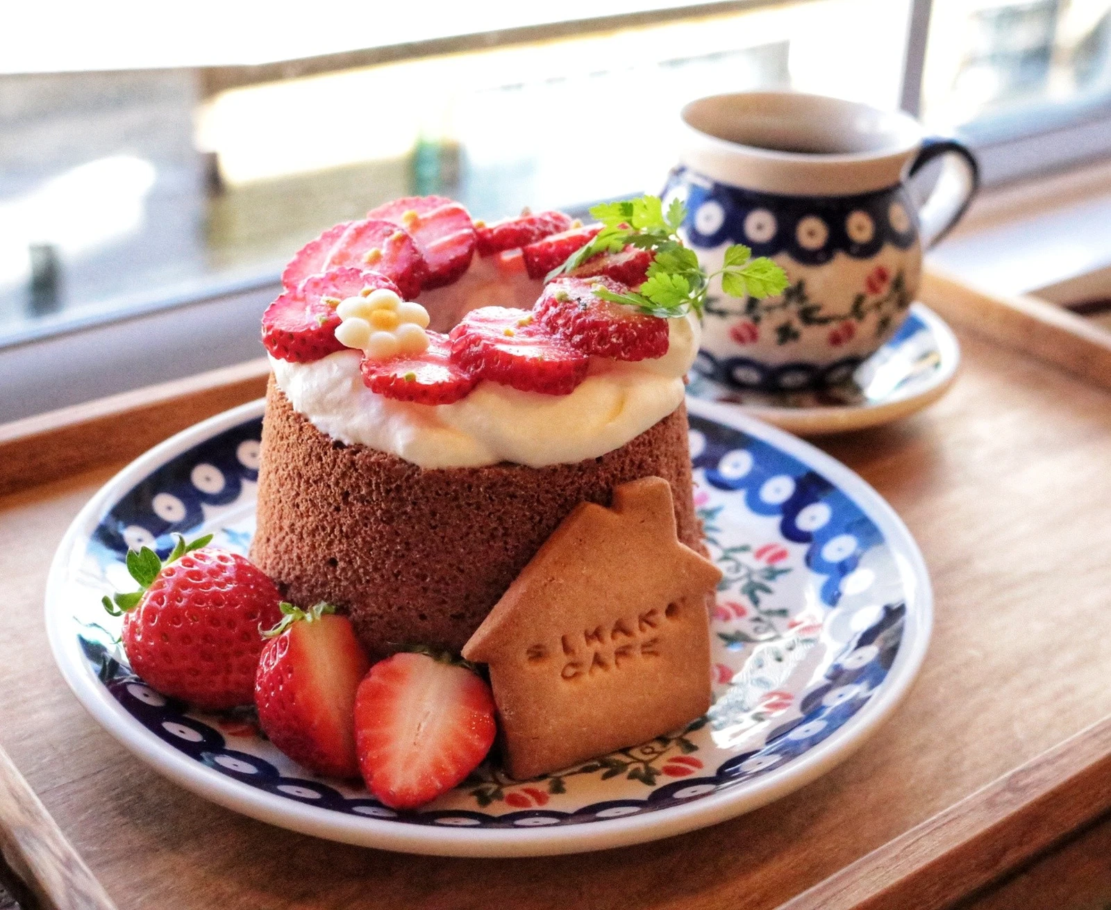 大阪 欲張りさんにぴったり 期間限定いちごたくさん シフォンケーキ Calin1025sが投稿したフォトブック Lemon8