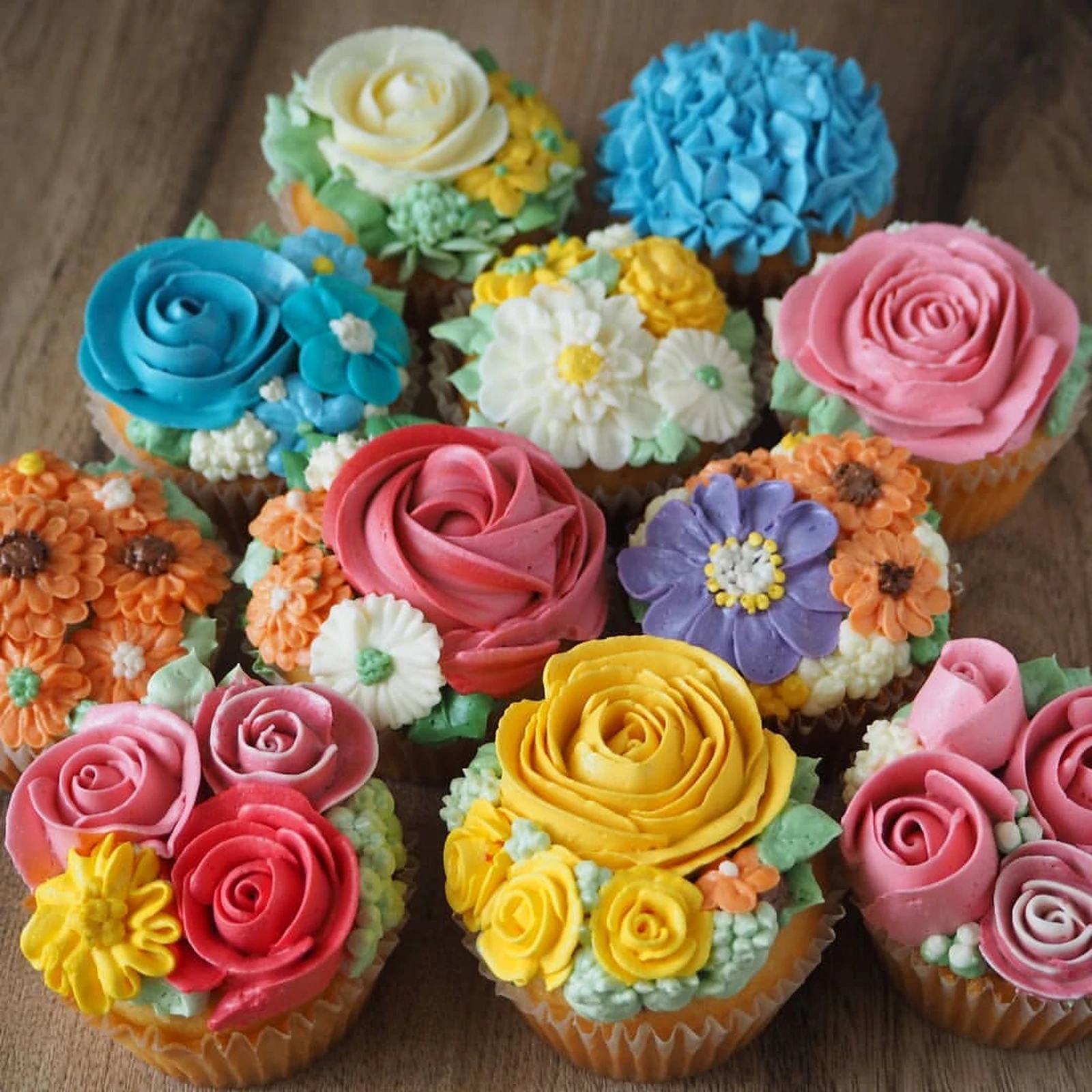 お花のカップケーキ 上岡麻美が投稿したフォトブック Lemon8