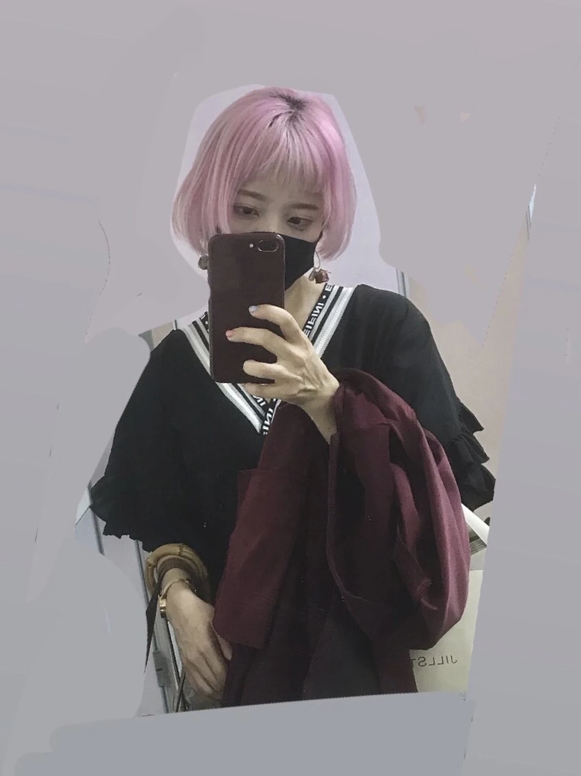 個性的な髪型を似合わせる Yuridollが投稿したフォトブック Lemon8