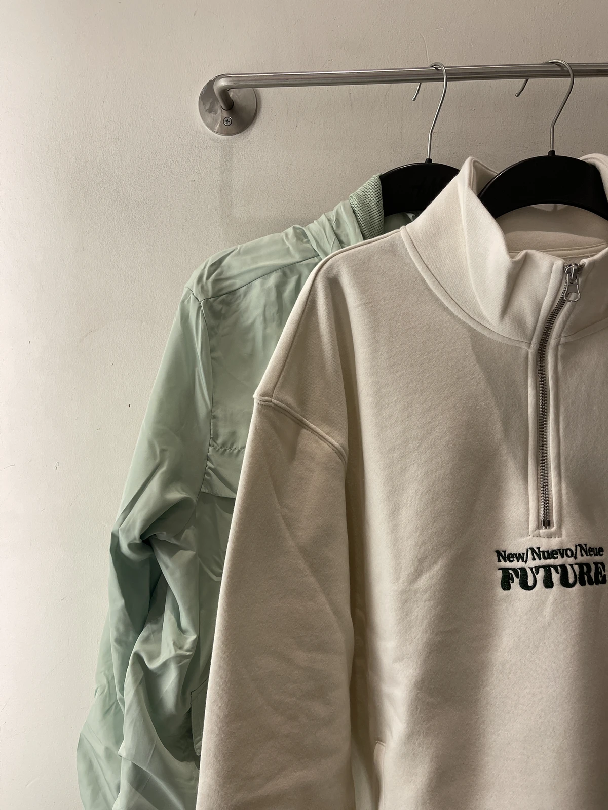 H Mメンズトレーナーの着こなし 165 コーディネート Mayaneが投稿したフォトブック Lemon8