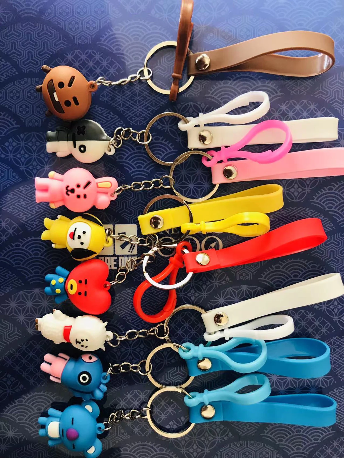 Bt21キャラクターキーホルダー Bts Bt21 キャラクター キーホルダー ストラップ 8 激安ショップが投稿したフォトブック Lemon8