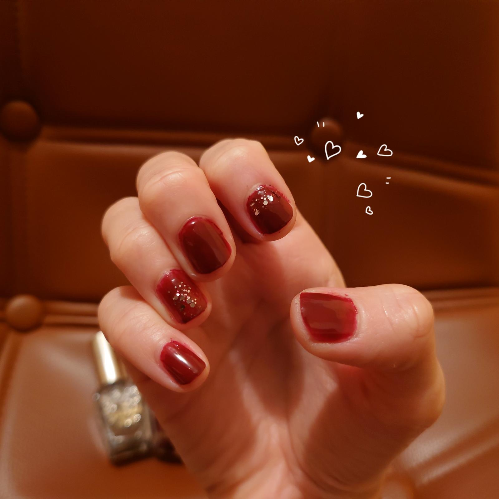 バレンタインにおすすめ 簡単セルフネイル 森田玲子が投稿したフォトブック Sharee