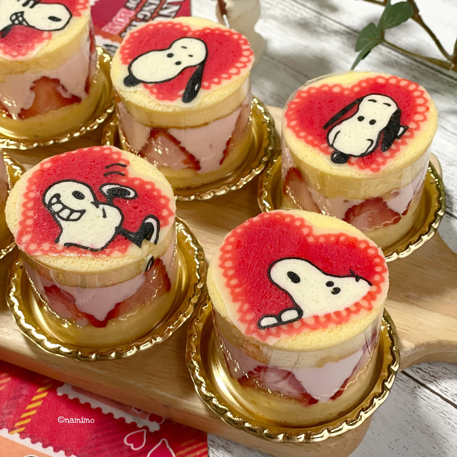 スヌーピーのミニデコケーキ Namimoが投稿したフォトブック Lemon8