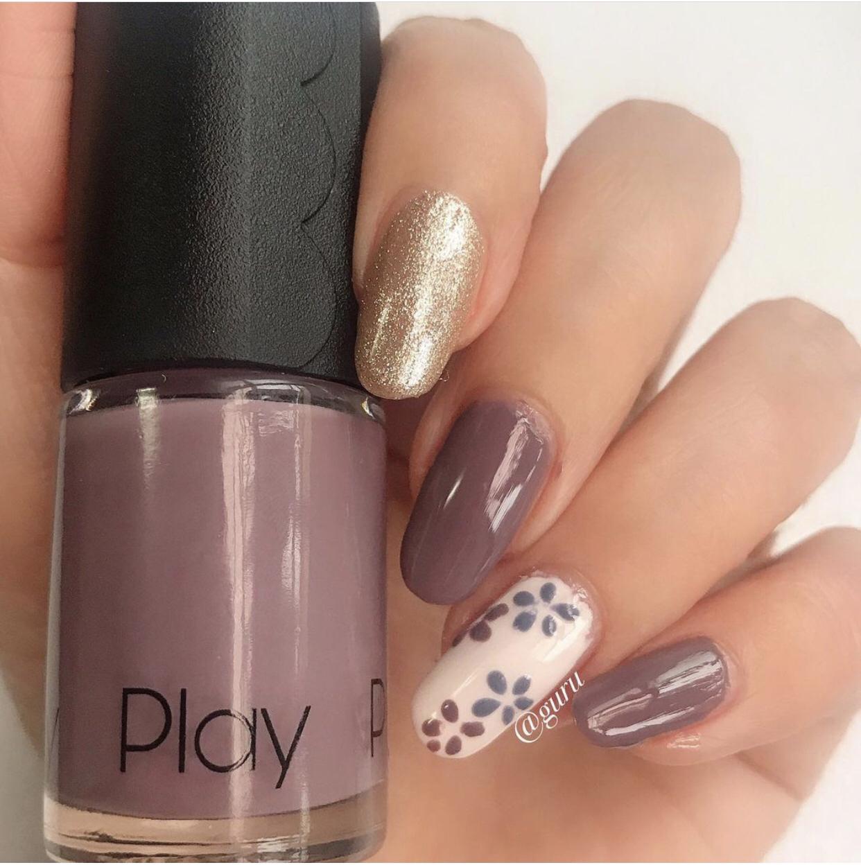 爪楊枝で描くフラワーネイル グルが投稿したフォトブック Sharee