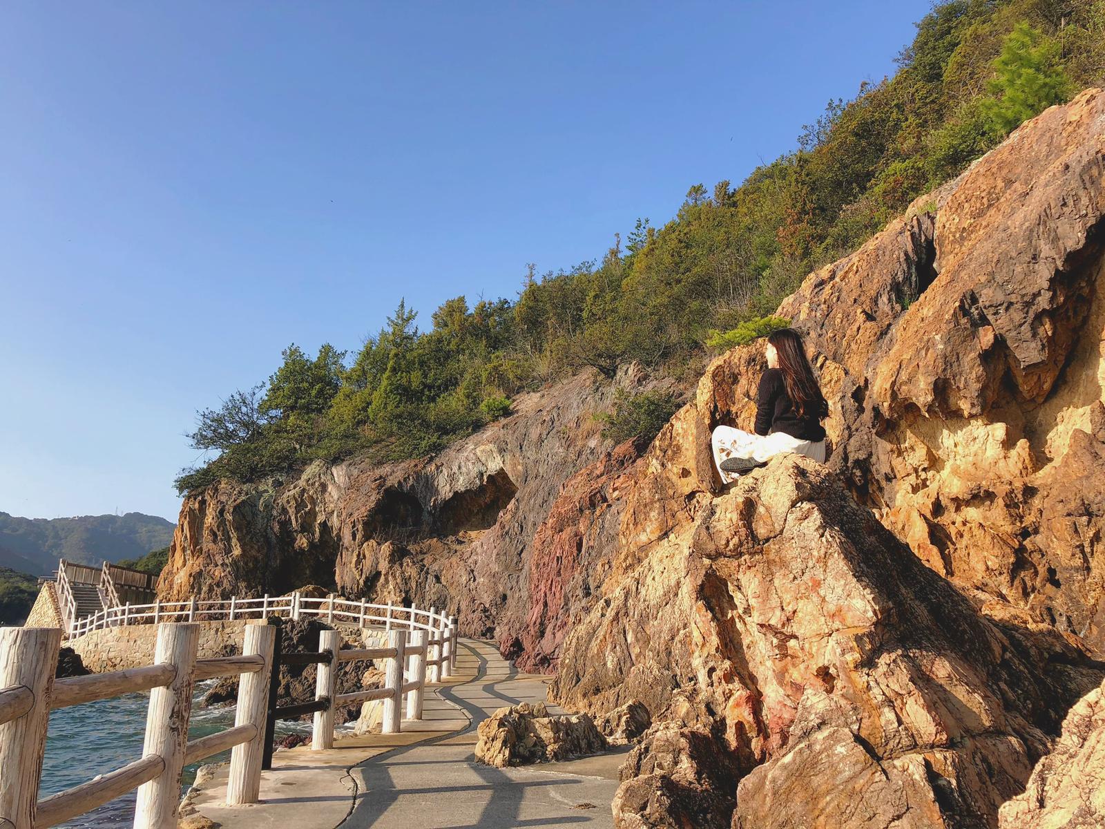 仙酔島 広島 日本で唯一の不思議な五色岩 Tomoworld228が投稿したフォトブック Sharee