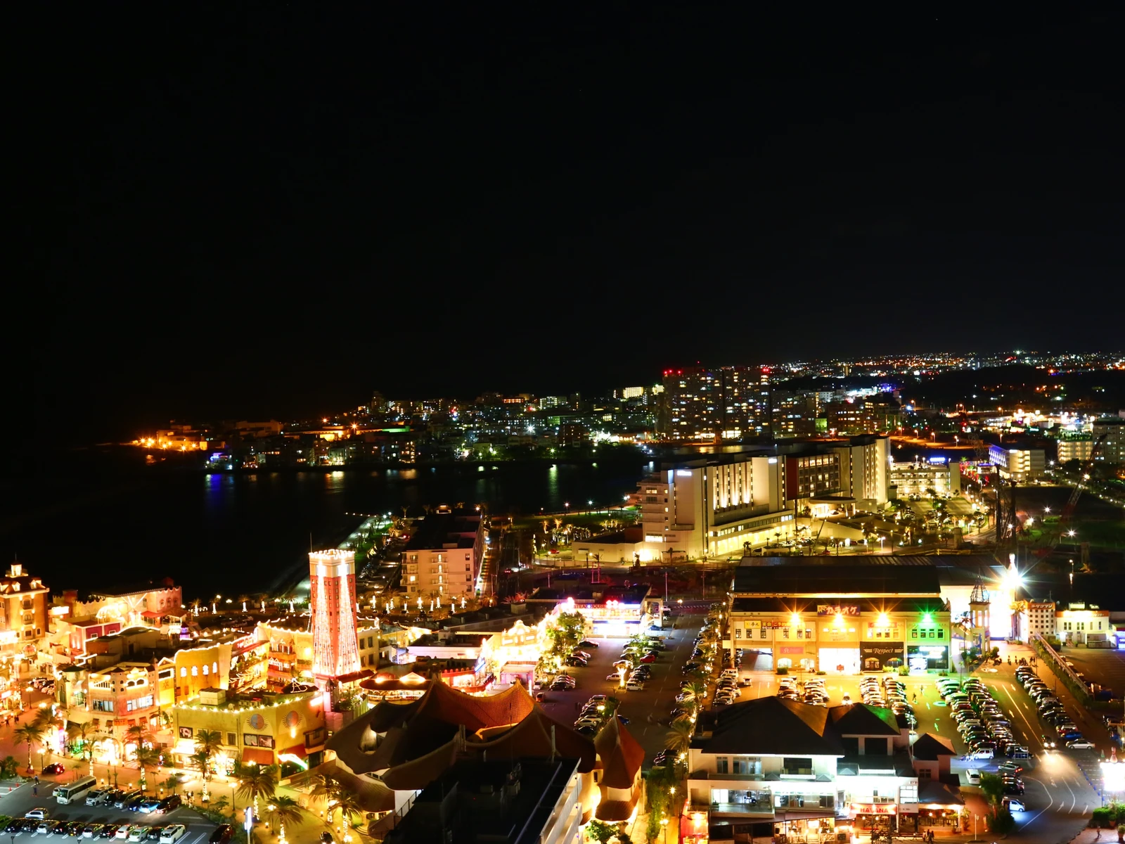 沖縄 北谷町美浜にある ザ ビーチタワー沖縄 に宿泊 アメリカンビレッジの夜景を一望 あろはれいんぼーが投稿したフォトブック Lemon8