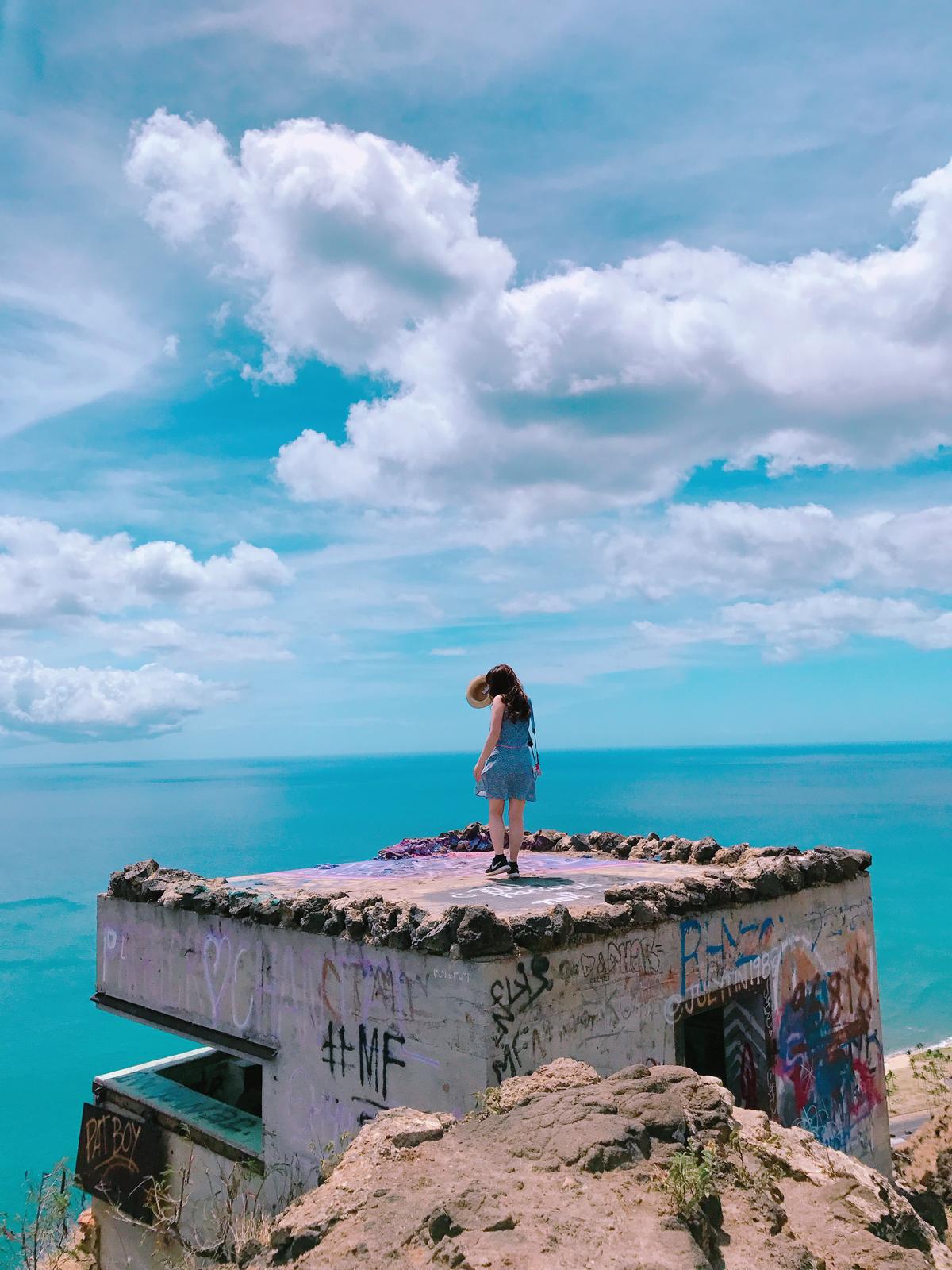 ハワイの絶景ピンク ピルボックス 川越コウが投稿したフォトブック Lemon8