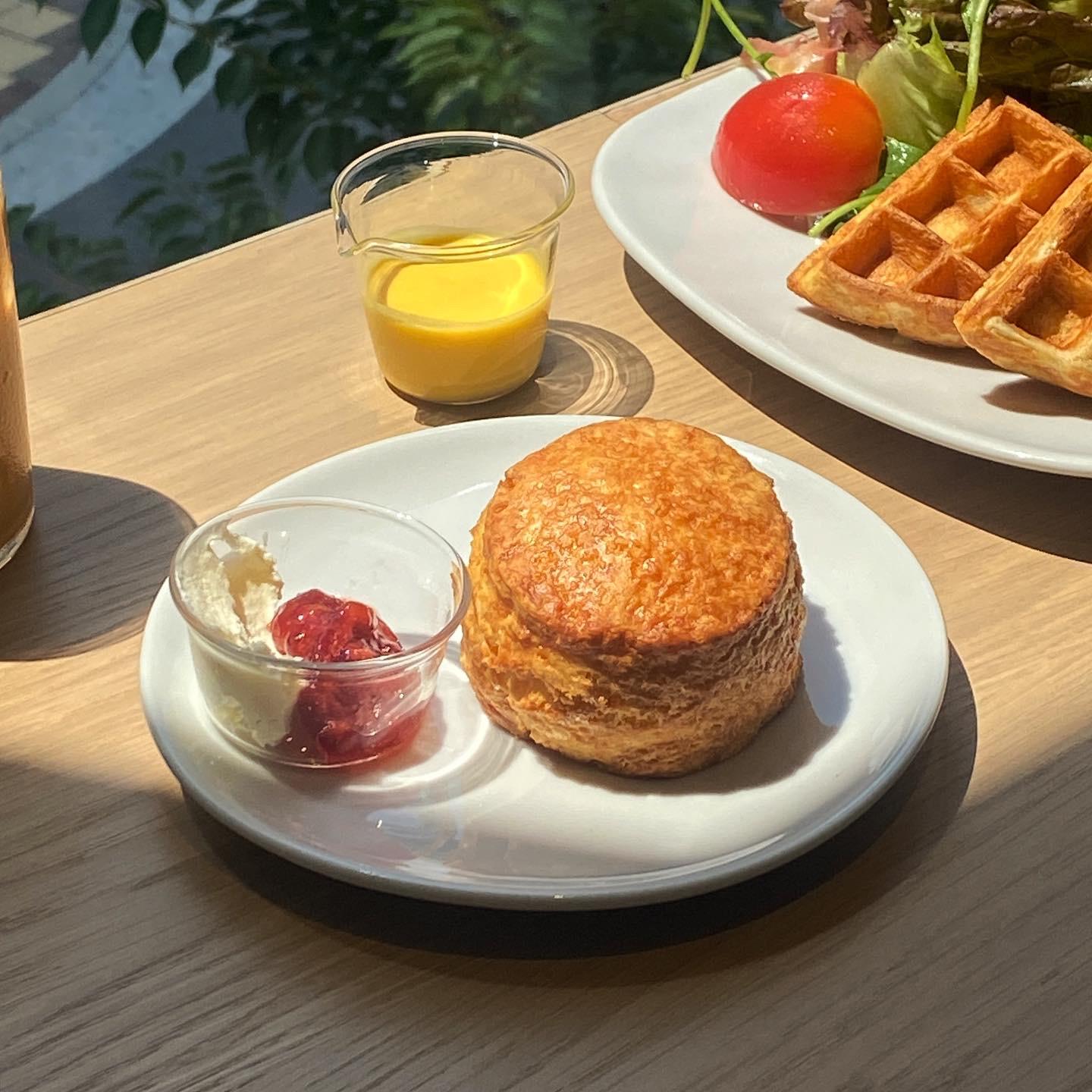 大阪 大阪初上陸のブルーボトルコーヒー 梅田茶屋町 Mai 7112が投稿したフォトブック Lemon8