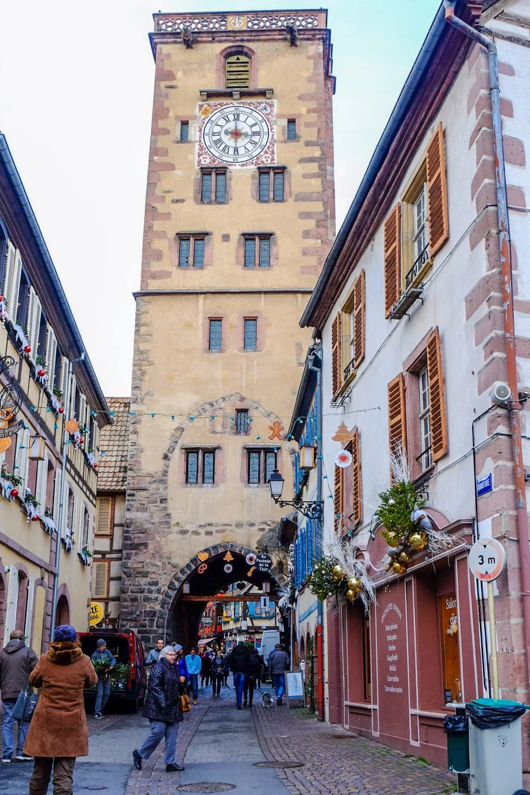 フランス アルザス地方の穴場スポット 小さな可愛い村リボーヴィレ Konnyが投稿したフォトブック Lemon8