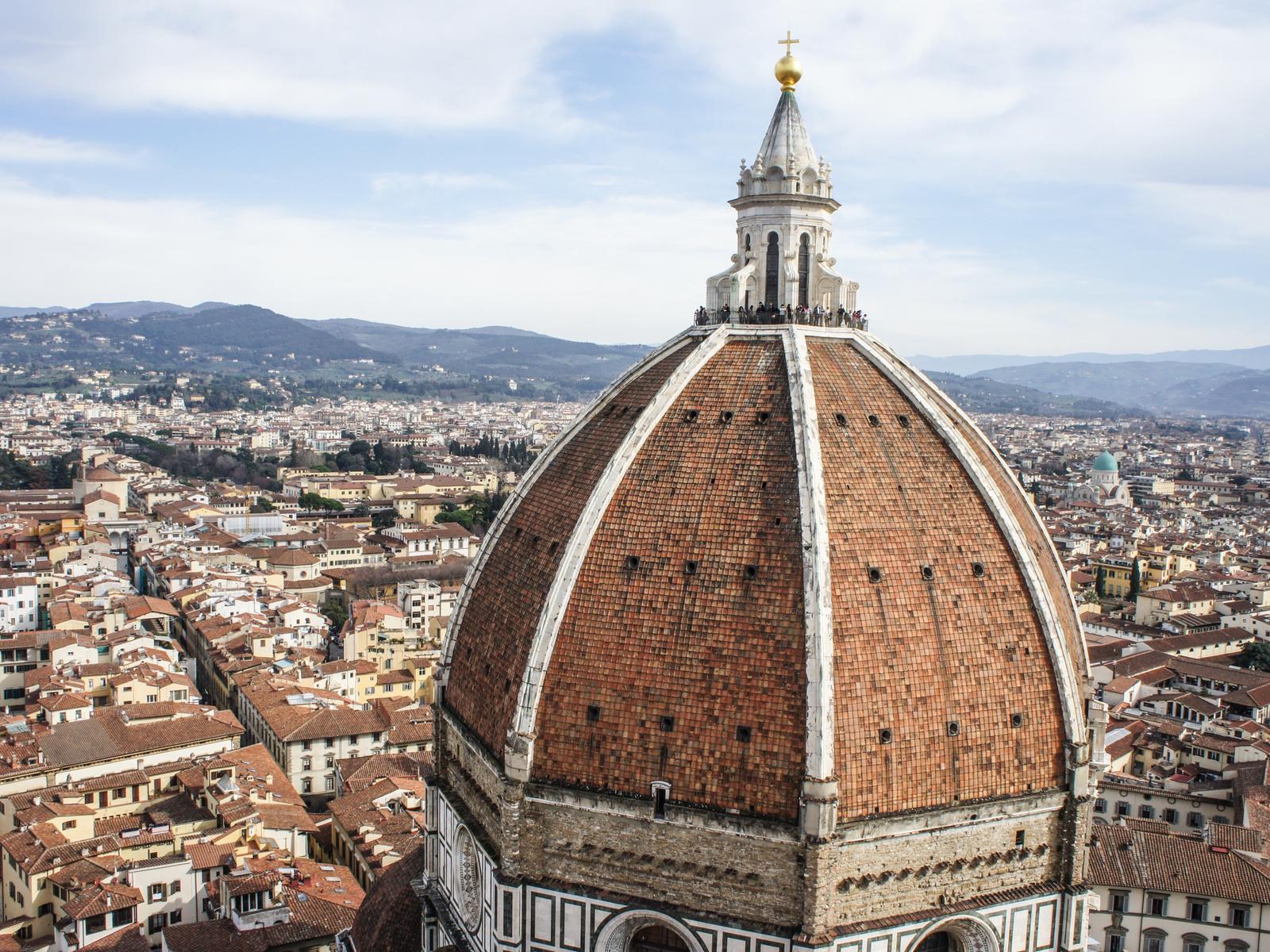 イタリア 建物が美しすぎるフィレンツェ Tabitabikaigaiが投稿したフォトブック Lemon8