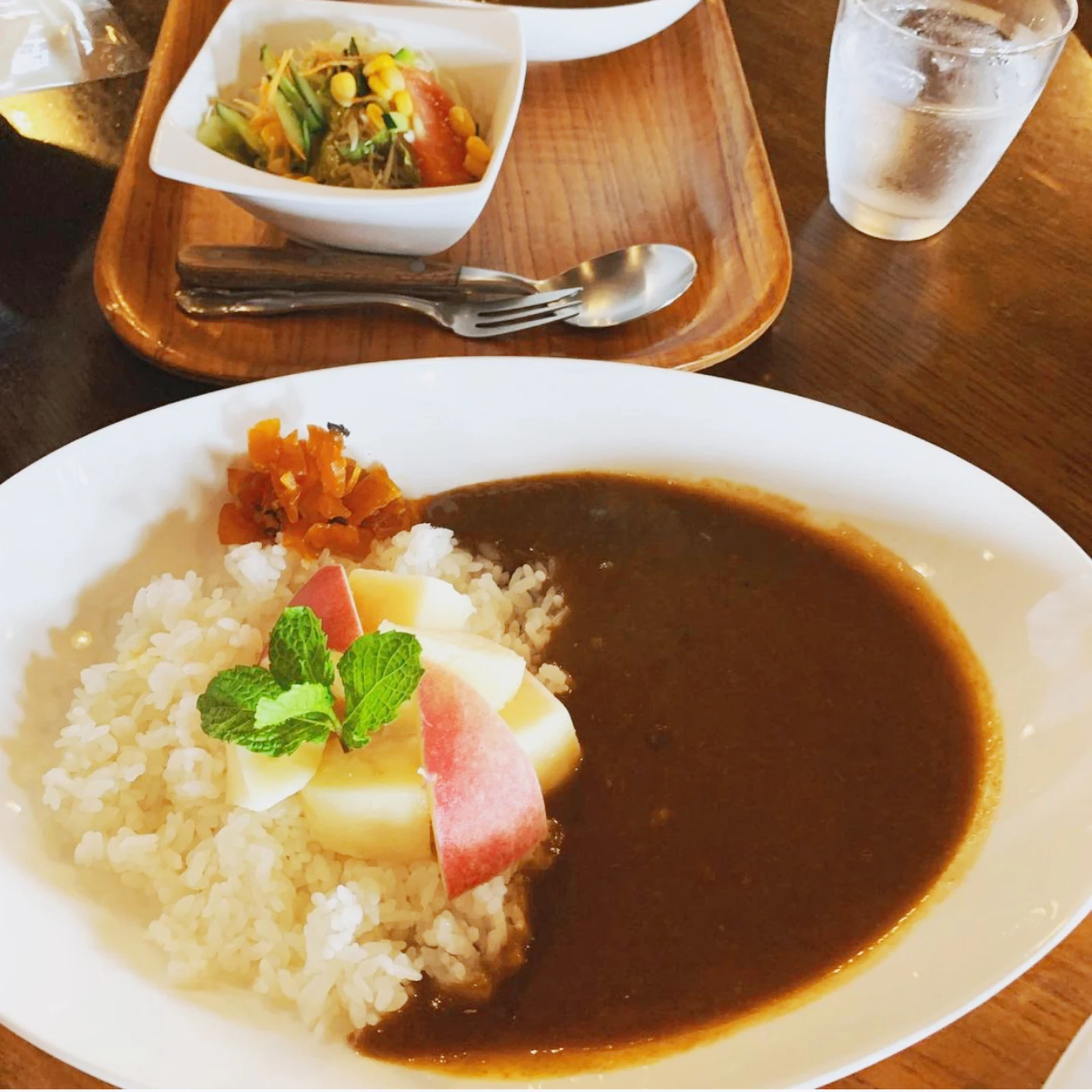 この夏 やまなしの桃カレーを食べに行こう West Mountain 山梨県 笛吹市 Mhiraが投稿したフォトブック Lemon8