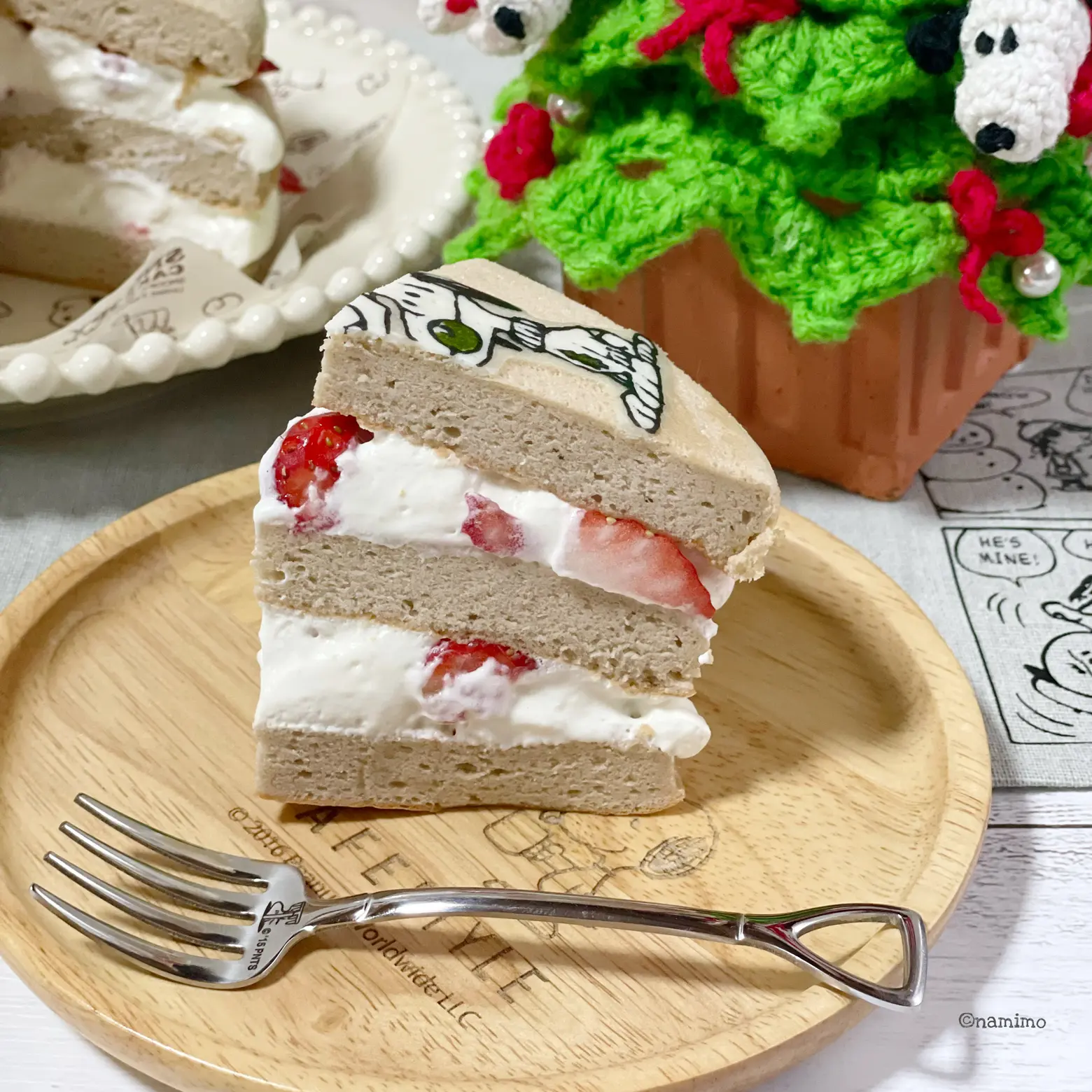 スヌーピーのクリスマスサンドケーキ Namimoが投稿したフォトブック Lemon8