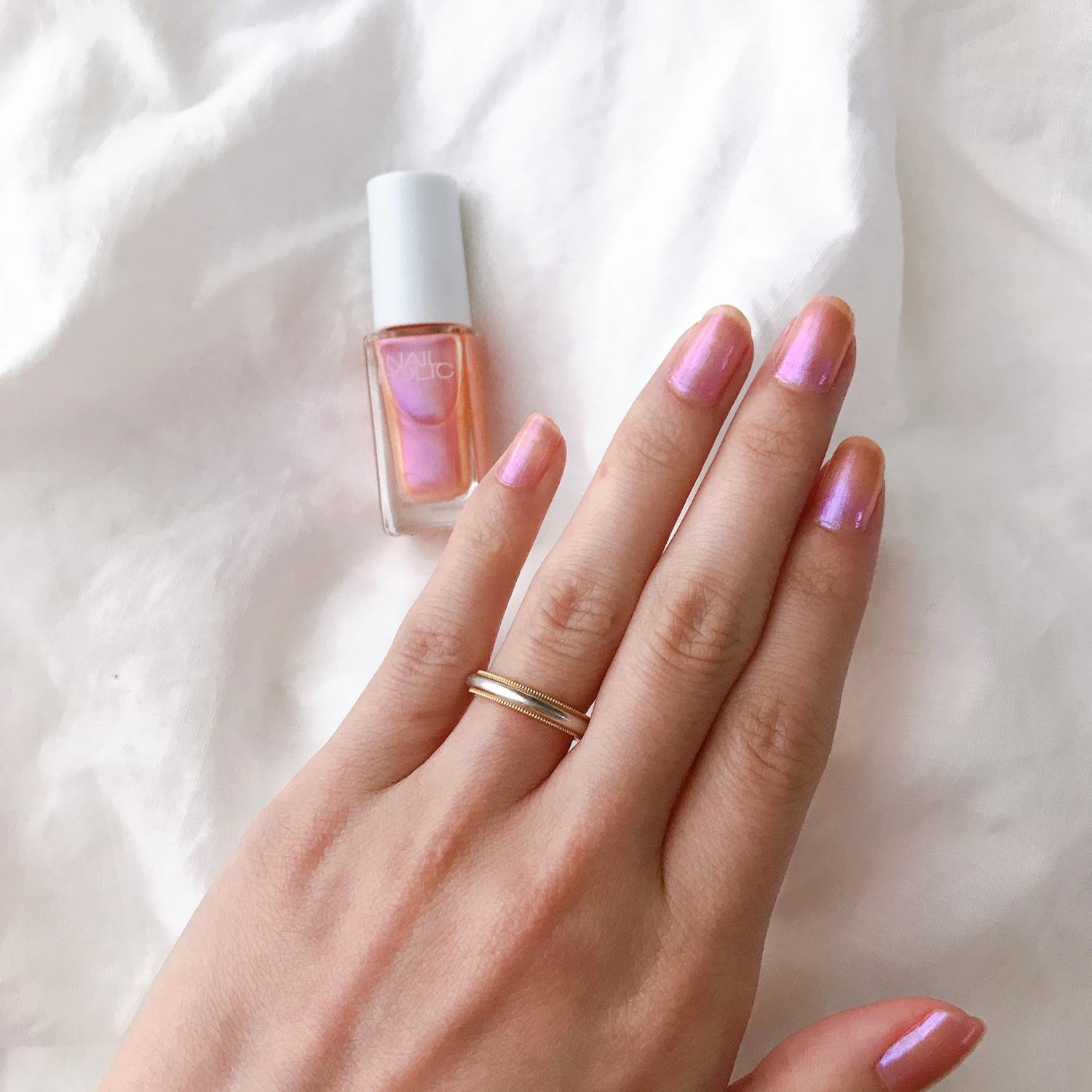 夏にぴったりなプチプラ偏光パールネイルを紹介 ぽくら22が投稿したフォトブック Lemon8