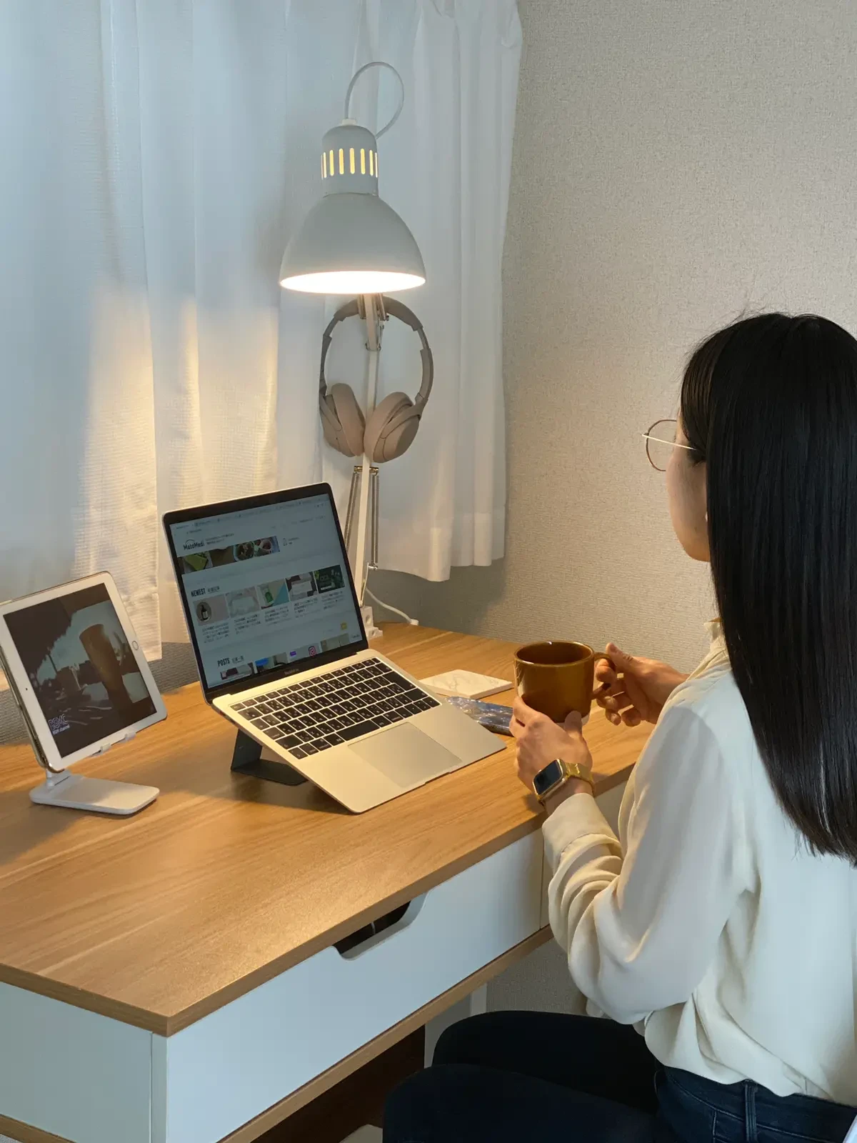 韓国っぽいおしゃれなスタンディングデスク Yuri Ilogが投稿したフォトブック Lemon8 韓国っぽいおしゃれなスタンディングデスク Yuri Ilogが投稿したフォトブック Lemon8