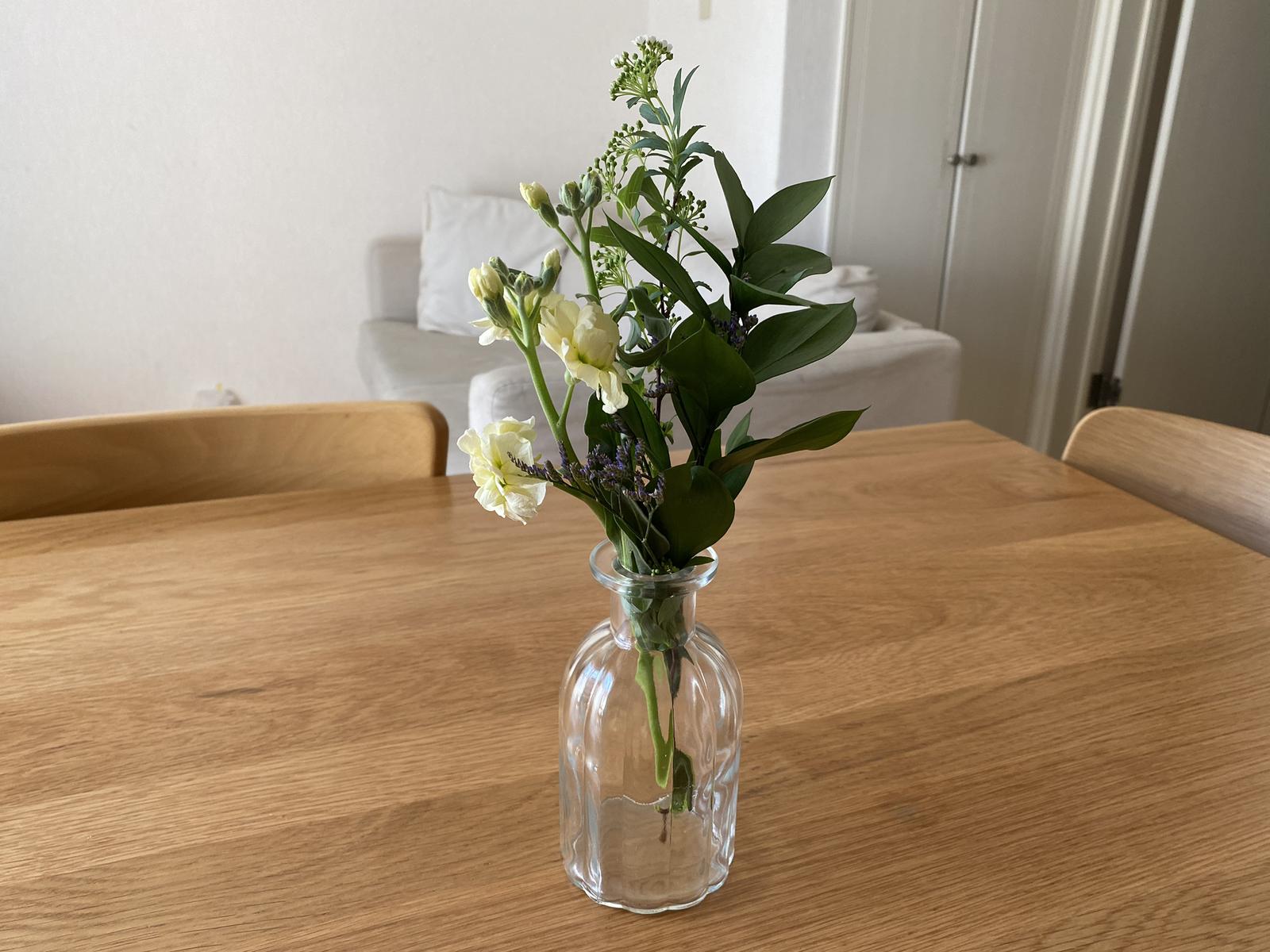 ダイソー の花瓶にキュン 手軽に花のある暮らし 整理収納アドバイザーnocoが投稿したフォトブック Sharee