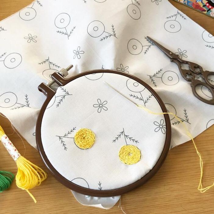 100円でおうち時間が楽しめる刺繍キット𖥧𖤣𖥧 Youkoが投稿したフォトブック Sharee