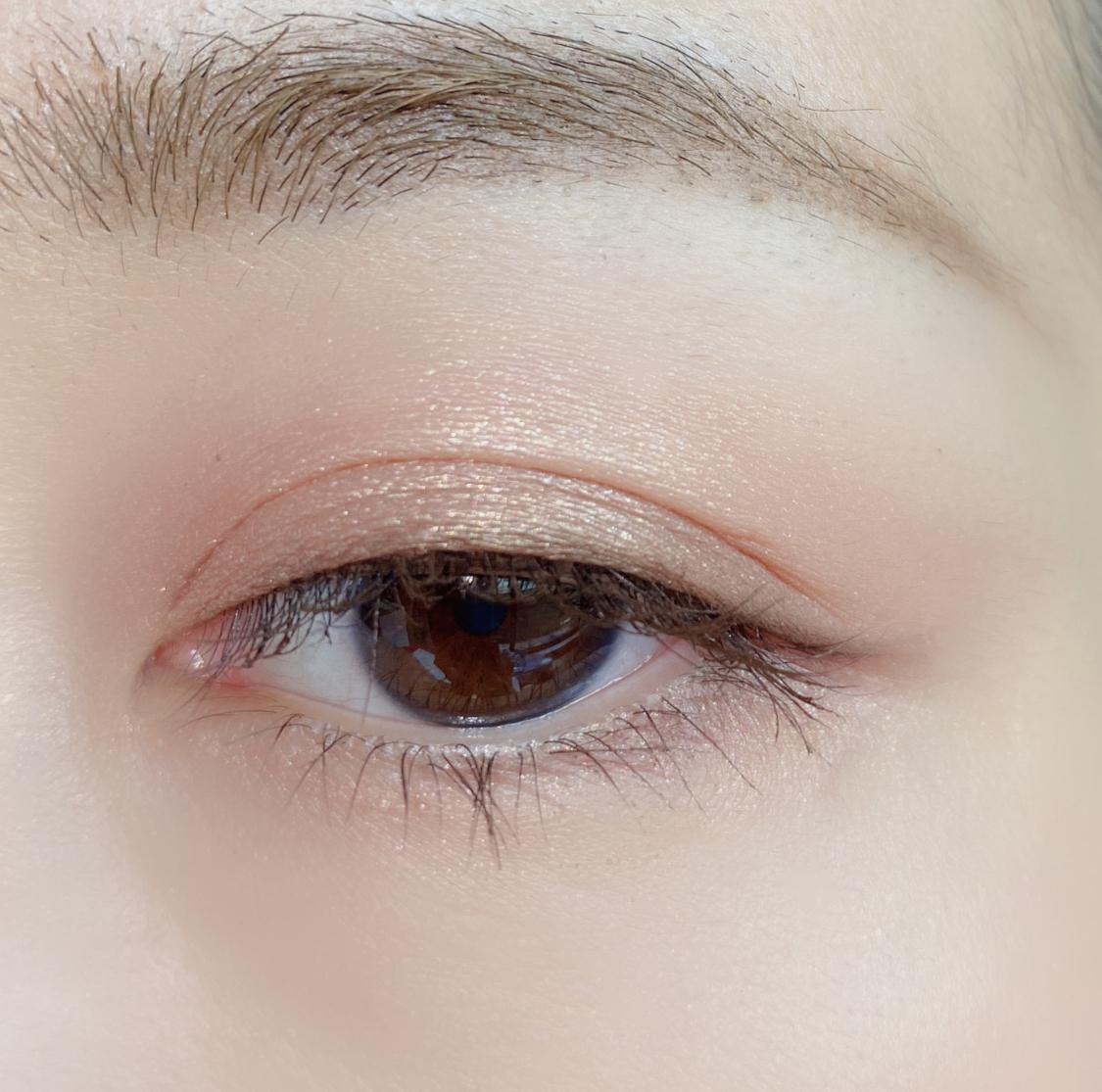 ルナソルの隠れた人気商品 オレンジアイシャドウ Mooが投稿したフォトブック Lemon8