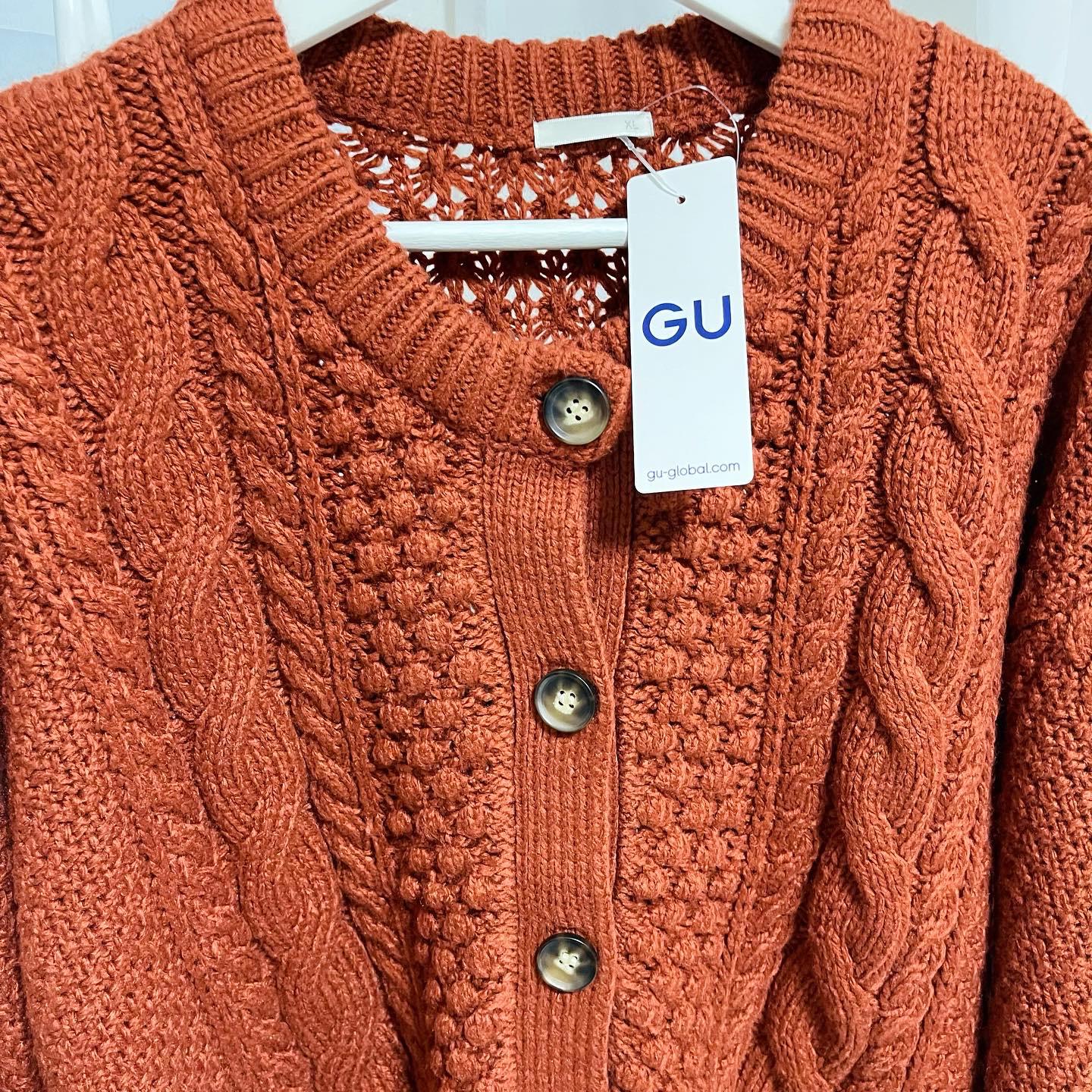 去年バズりの Gu秋新作カーディガン Serina1031が投稿したフォトブック Lemon8