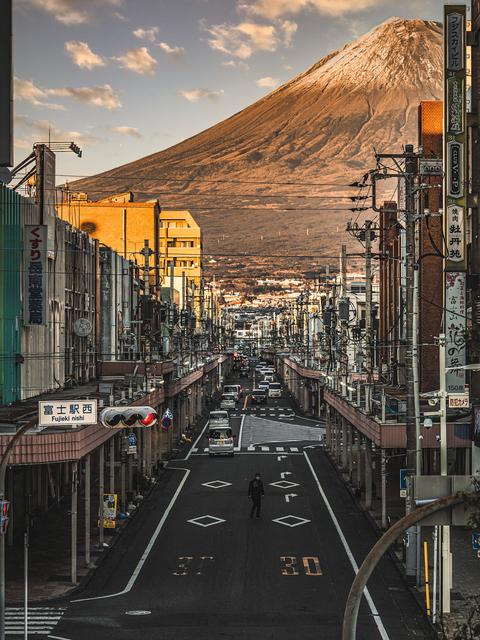 【静岡】商店街と富士山