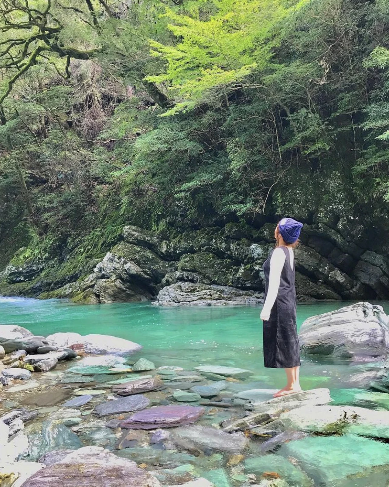 綺麗すぎる神秘の渓流 仁淀ブルーに会いに行こう 川越コウが投稿したフォトブック Lemon8