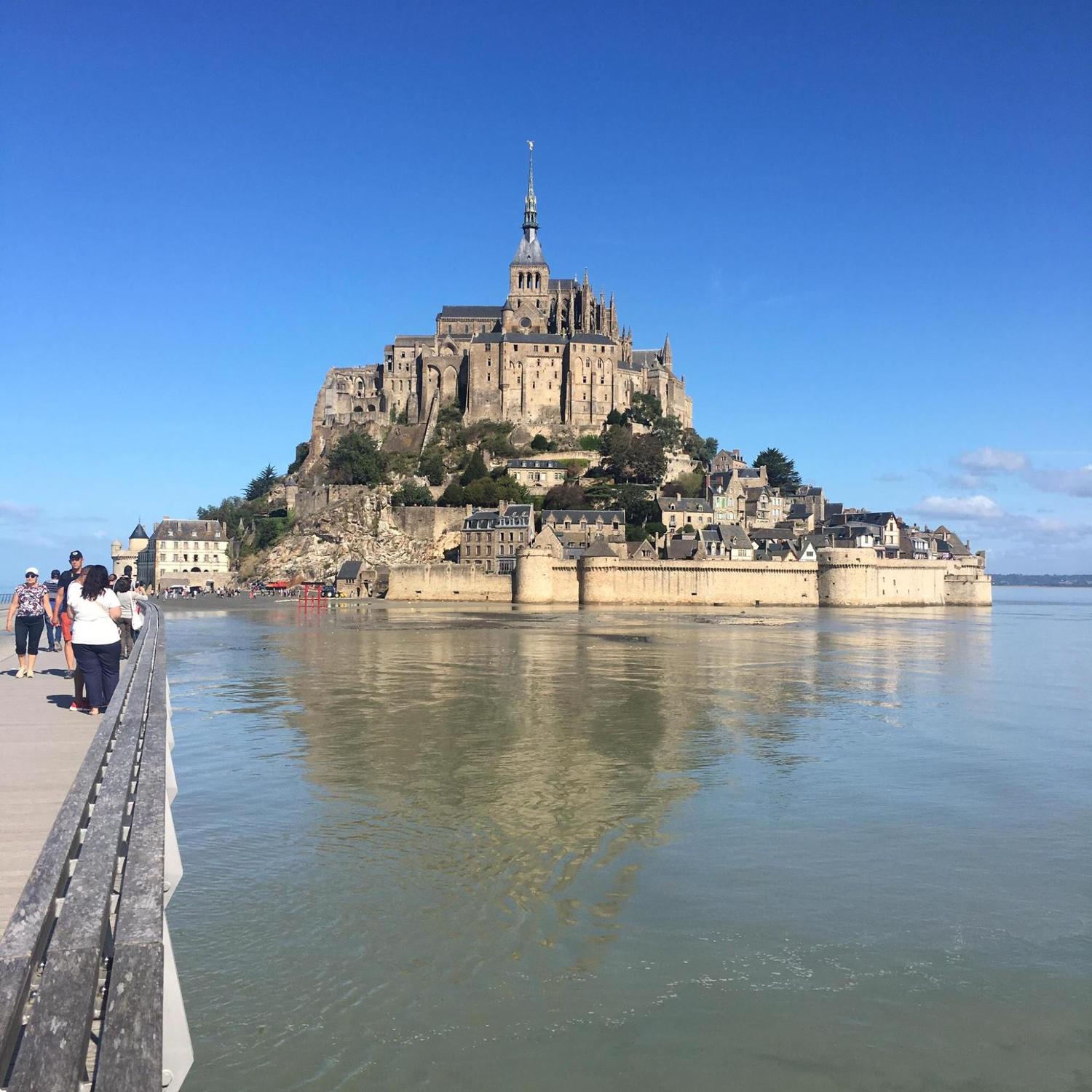 フランスに来たら一度は行っておきたい世界遺産 モン サン ミシェル Toyoが投稿したフォトブック Sharee