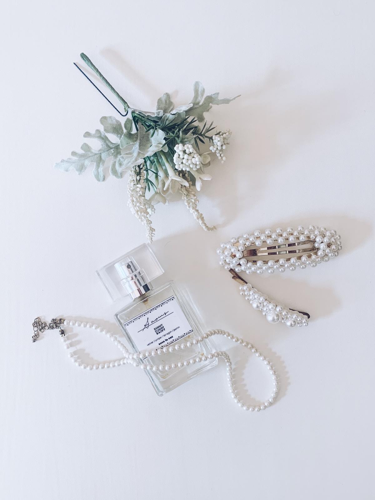 スマホでもお洒落に撮れる 置き画におすすめな小道具6選 かわいい写真加工術が投稿した記事 Sharee