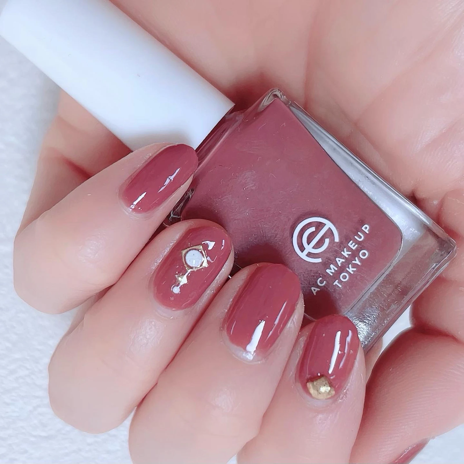 オススメ 100均ネイル あーやん が投稿したフォトブック Lemon8