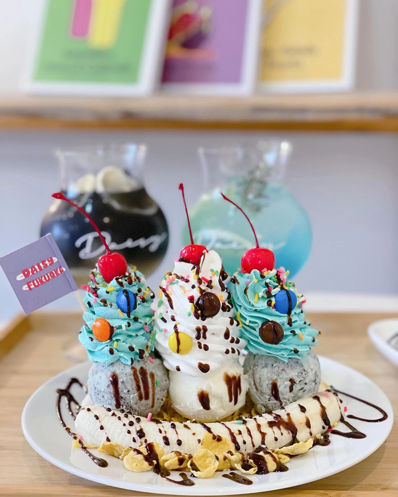 カラフルで可愛い韓国スイーツ Iziz Minが投稿したフォトブック Lemon8