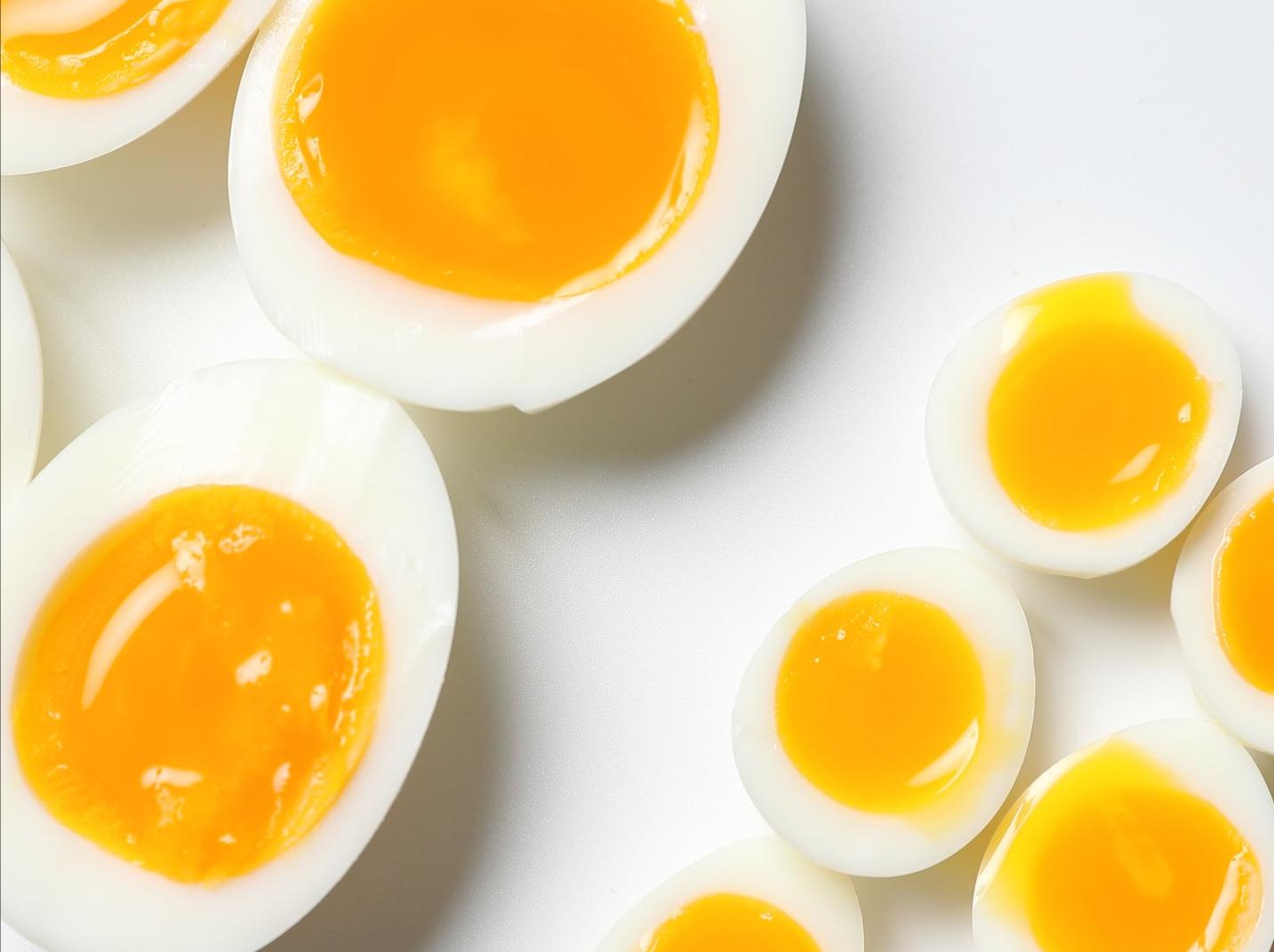 ハイクオリティ 半熟卵の作り方 ウズラの卵も半熟にできます Daiお皿と料理が投稿した記事 Sharee