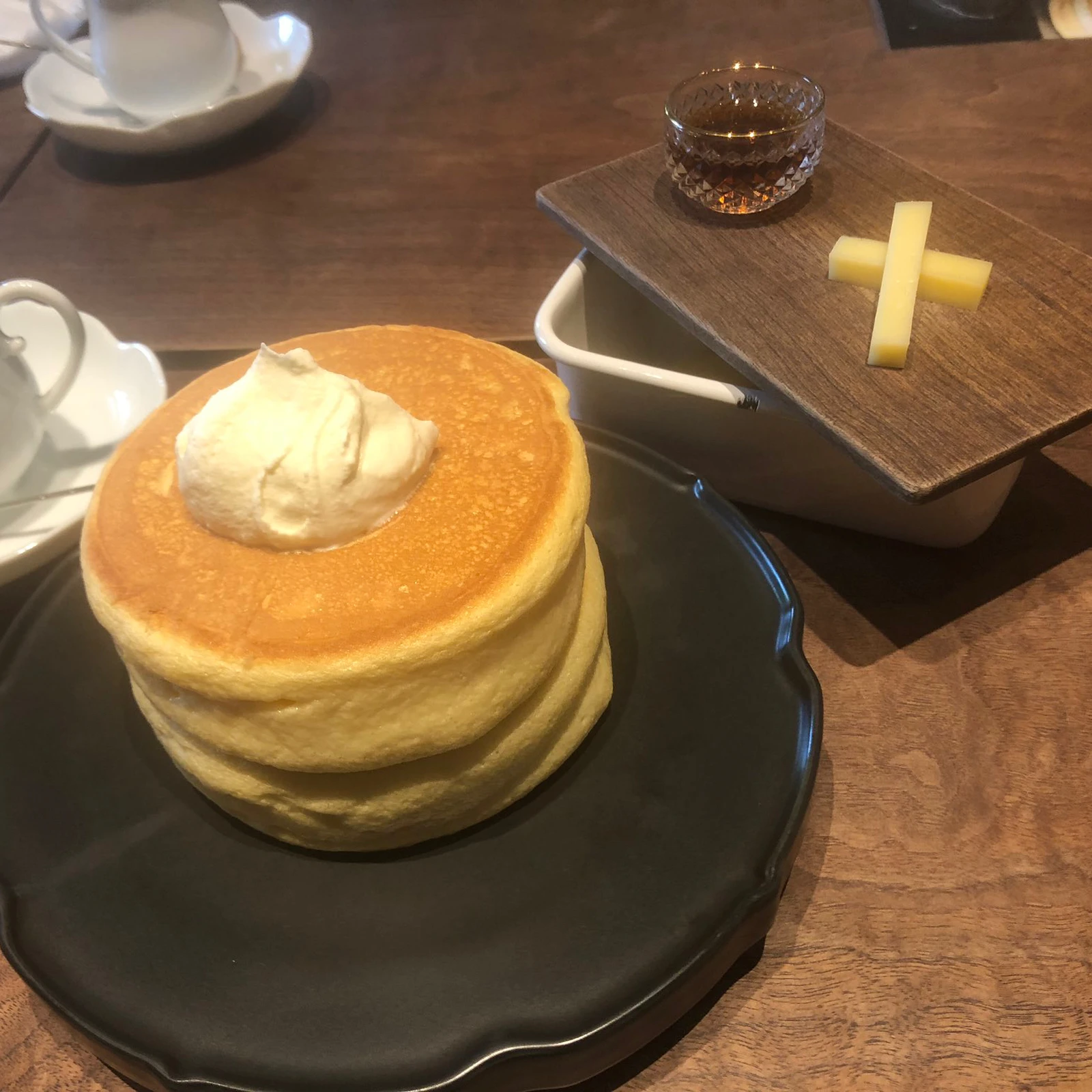 札幌カフェ 道産素材のシンプルなシュワ系パンケーキ あやひろカップルが投稿したフォトブック Lemon8