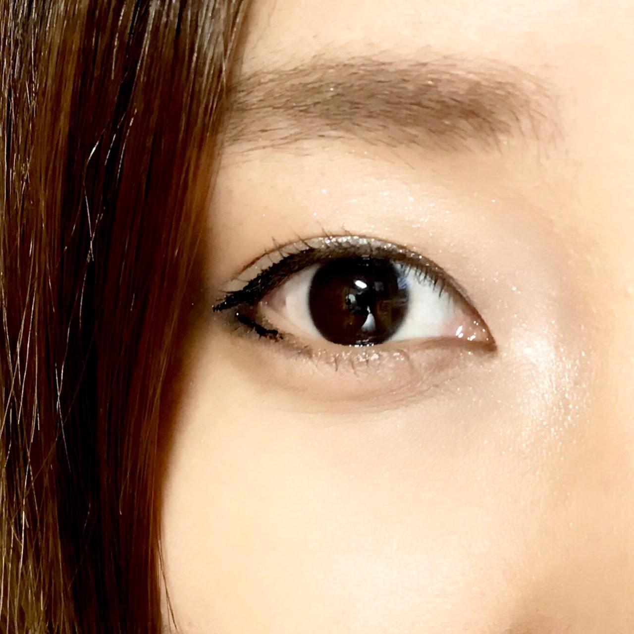 注意 アイライナーで囲った目は小さく見える コスメちゃんnanaが投稿したフォトブック Sharee