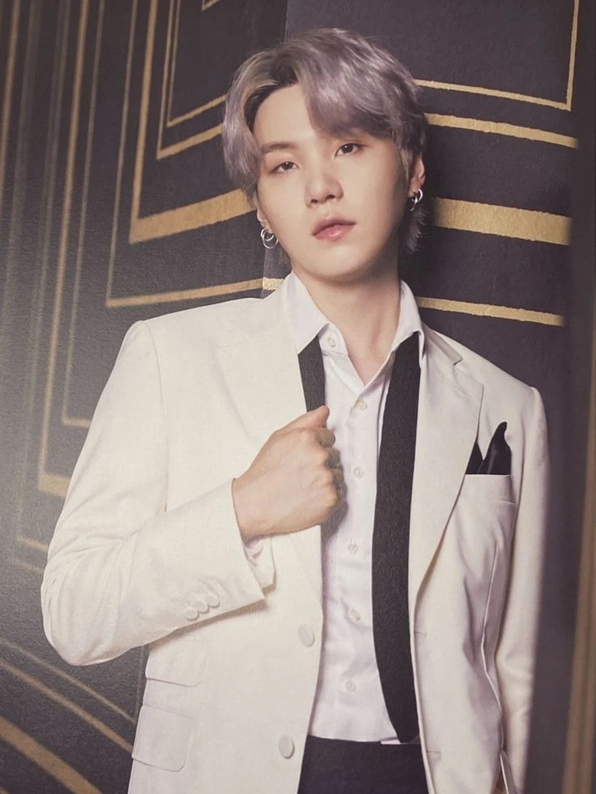 もうそろそろユンギのセンイル かっこいいver 21 Hono T が投稿したフォトブック Lemon8