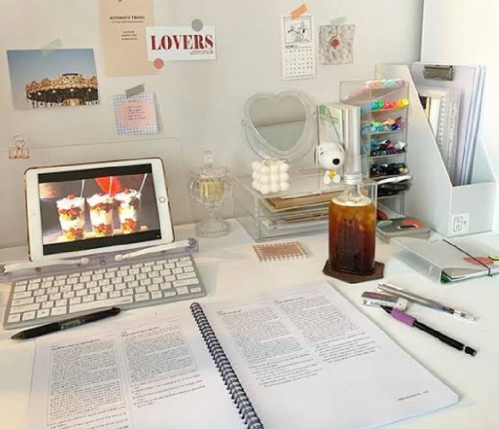 韓国風 勉強机 楓夜 Kayaが投稿したフォトブック Lemon8