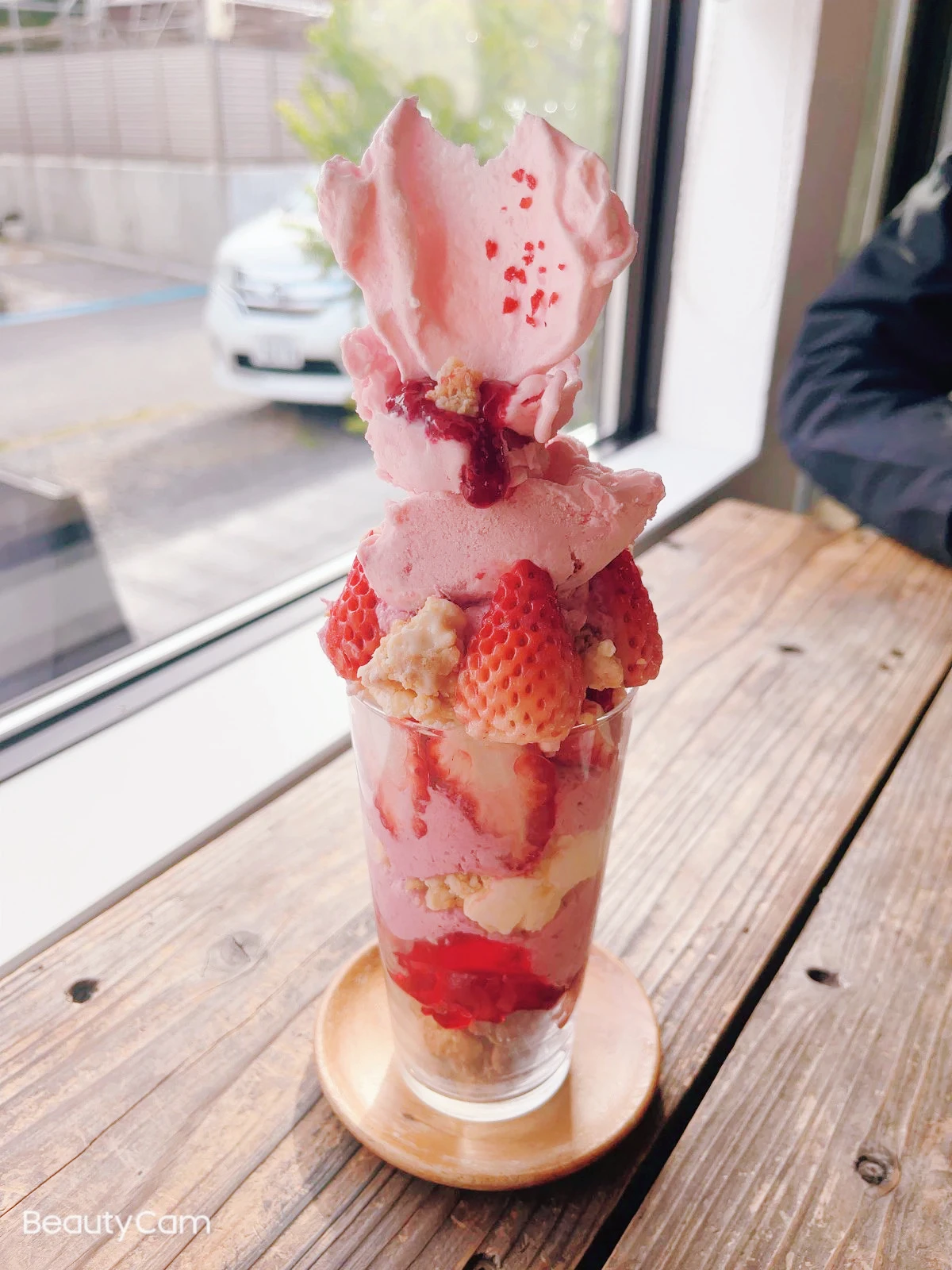 滋賀 映え いちごパフェ 隠れ家カフェ Uuchan1013が投稿したフォトブック Lemon8