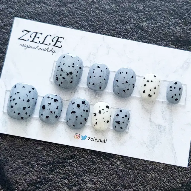 Paネイル イエローダルメシアンネイル Aiainail が投稿したフォトブック Lemon8