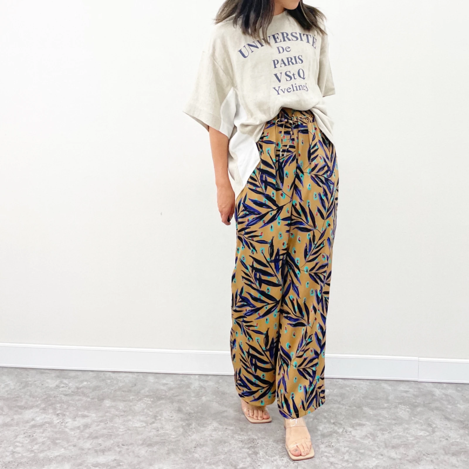 夏の柄パンツコーデ Akane 23が投稿したフォトブック Lemon8 夏の柄パンツコーデ Akane 23が投稿したフォトブック Lemon8