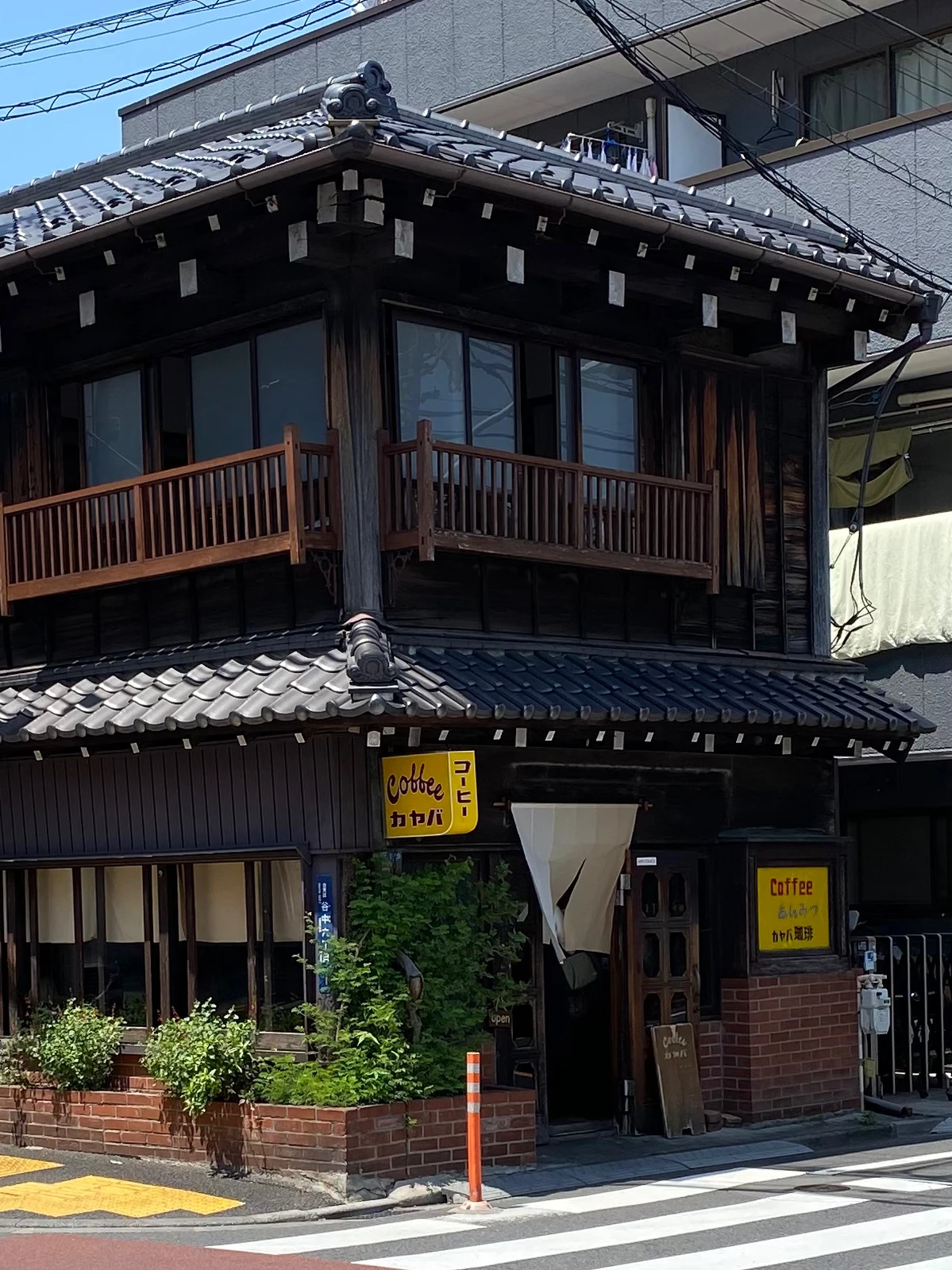 上野桜木あたりで友人の個展に行く前に以前からずっと行きたかった谷中古民家カフェ でランチ Akikookadaが投稿したフォトブック Lemon8 上野桜木あたりで友人の個展に行く前に以前からずっと行きたかった谷中古民家カフェ でランチ Akikookadaが投稿したフォトブック Lemon8