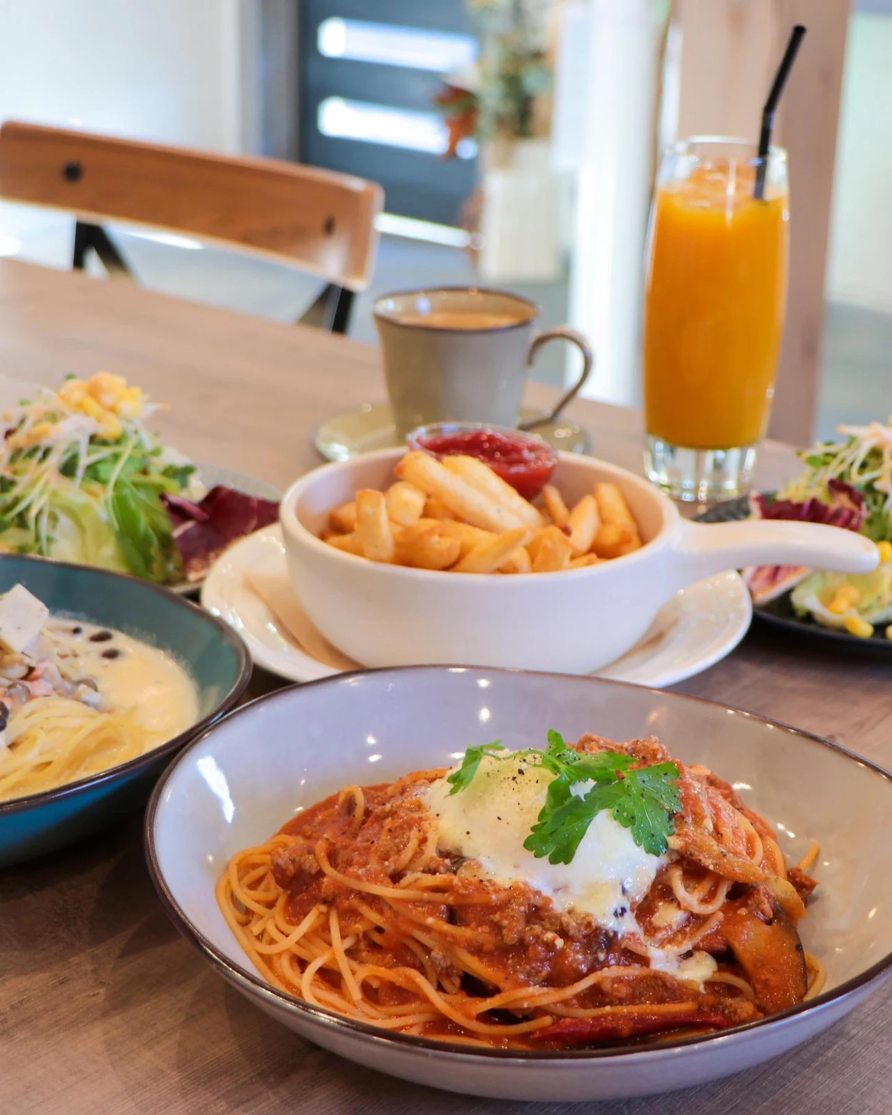 群馬県伊勢崎市のオシャレなダイニングカフェでおいしいランチ ぐるねこ グルメと猫 が投稿したフォトブック Lemon8
